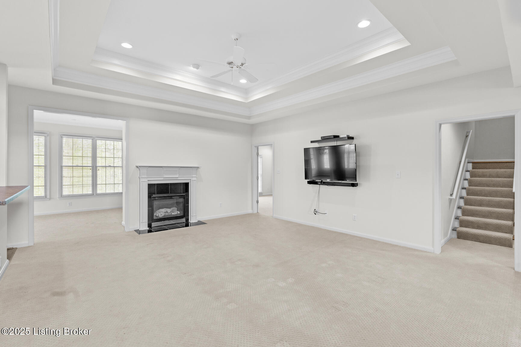 10121 Cave Creek Rd