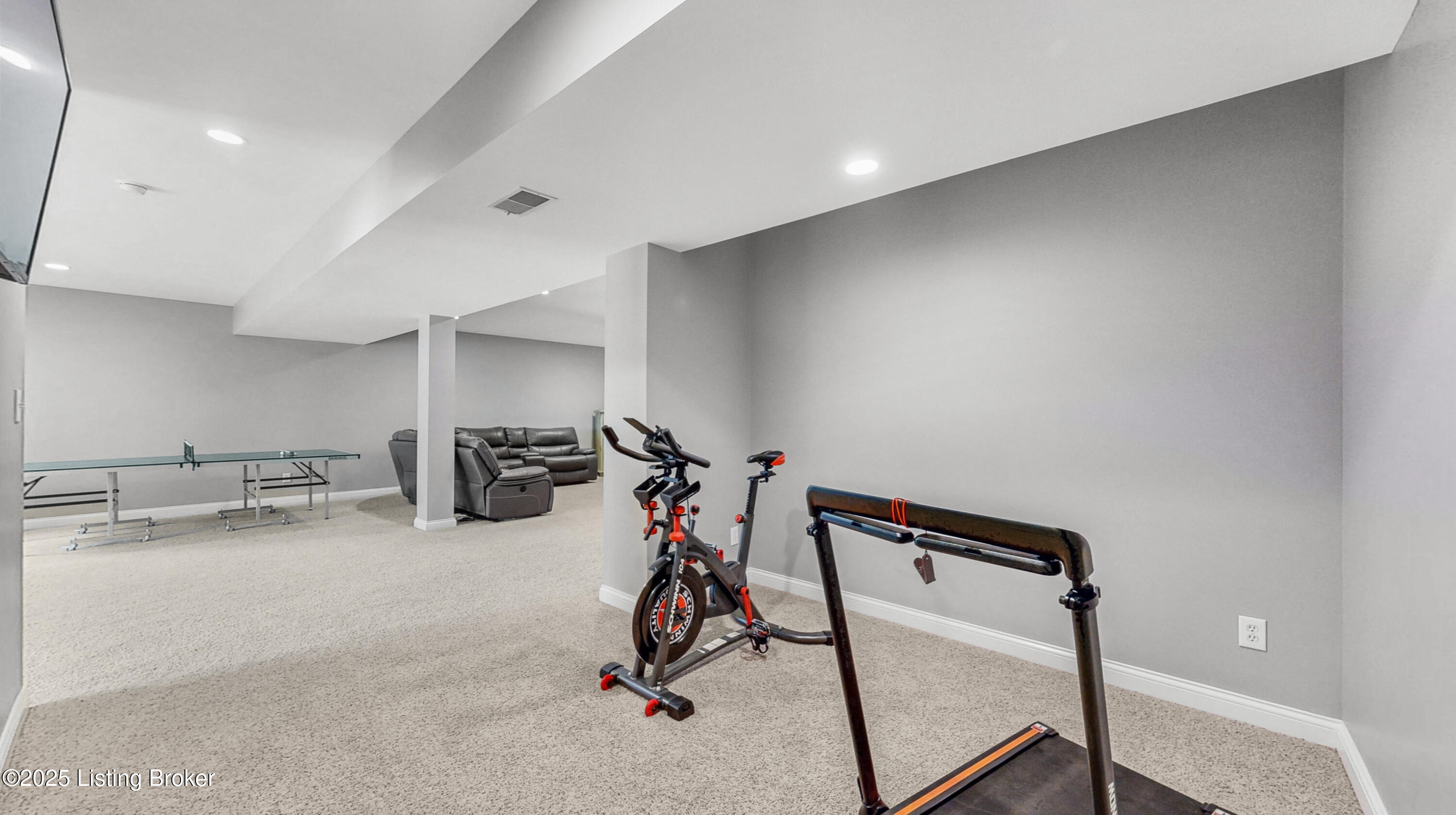 4625 Northridge Cir