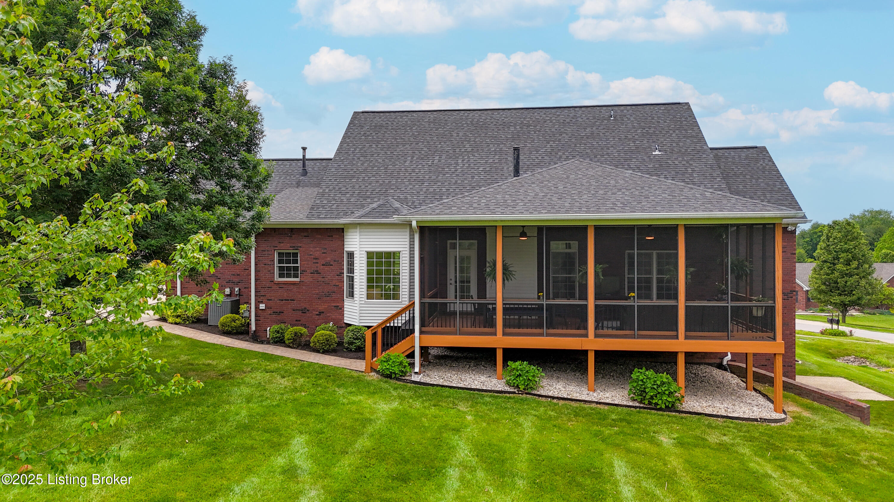 4625 Northridge Cir