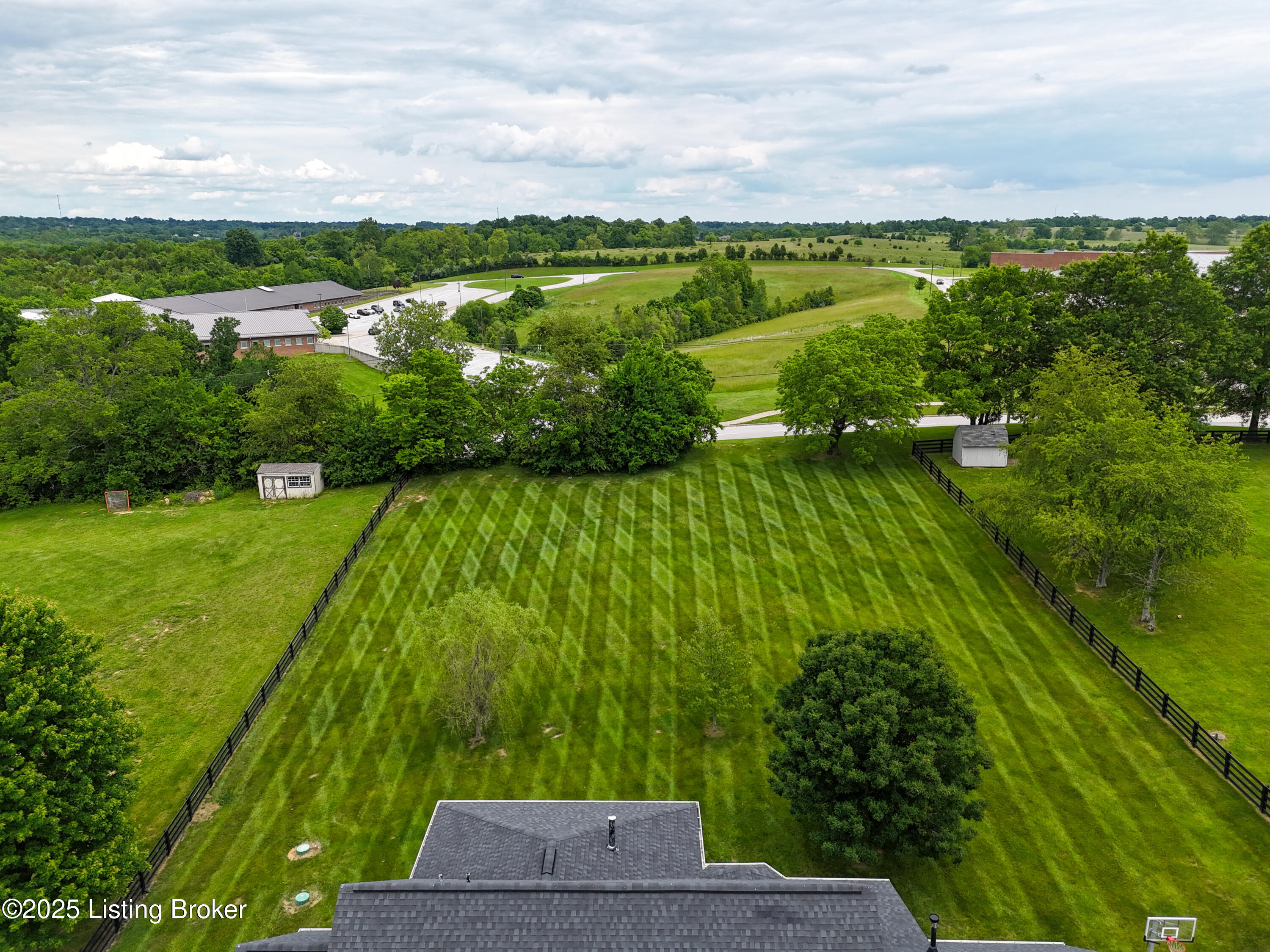 4625 Northridge Cir