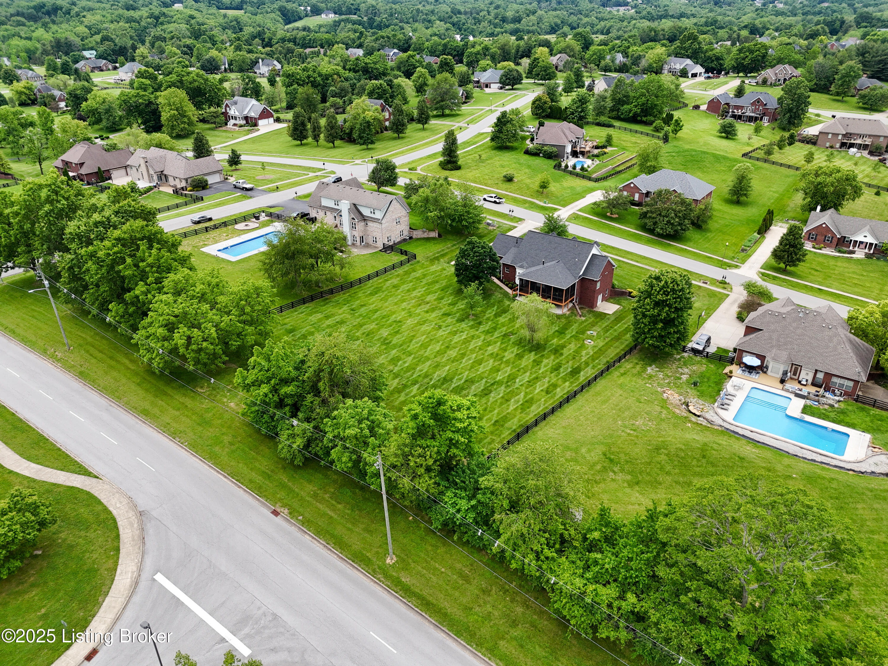 4625 Northridge Cir