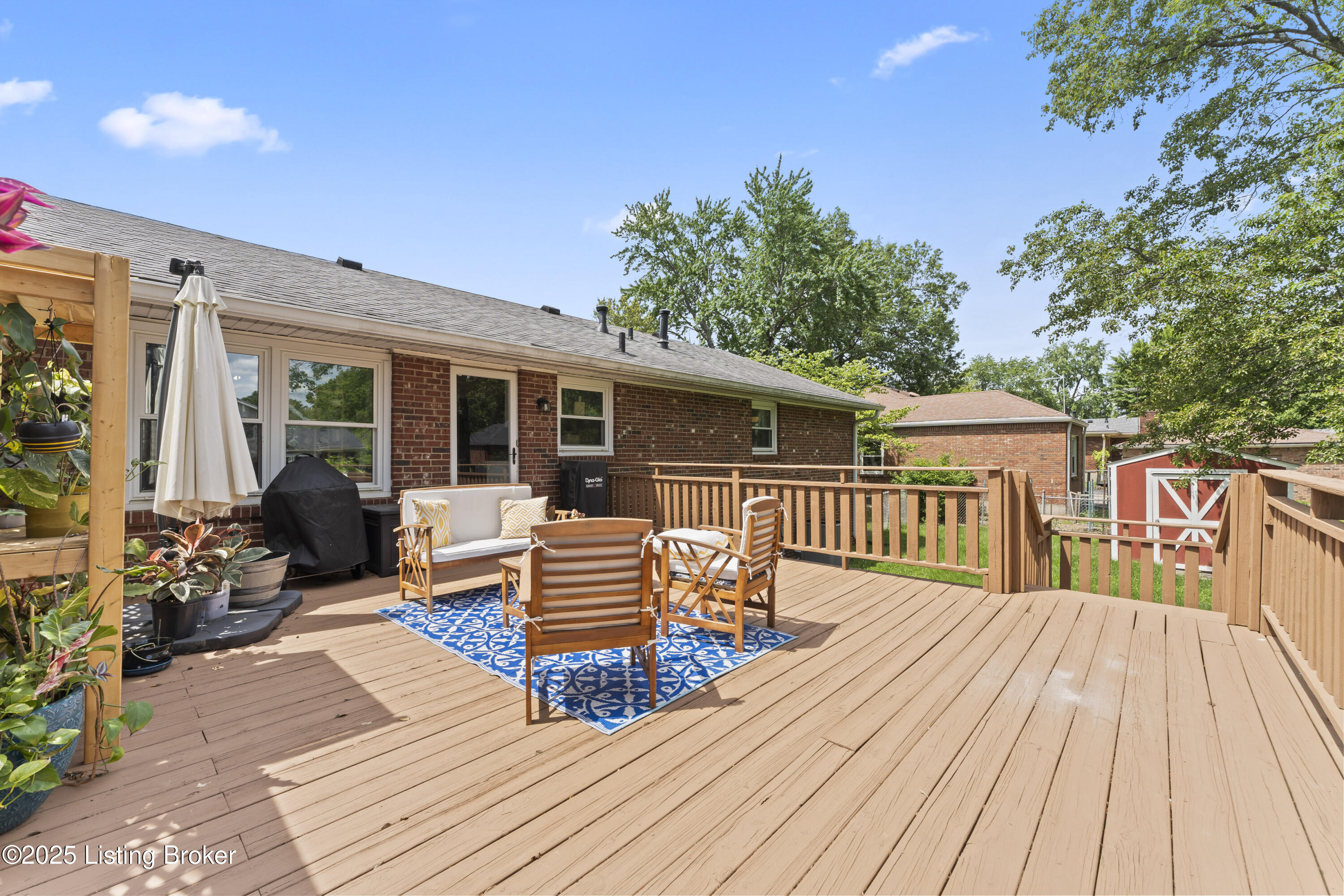 1013 King Arthur Ln