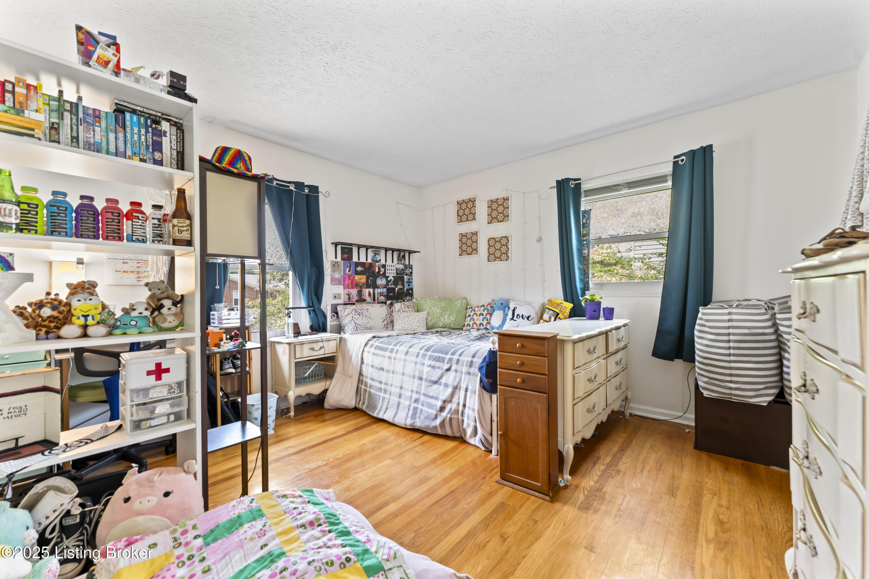 1013 King Arthur Ln