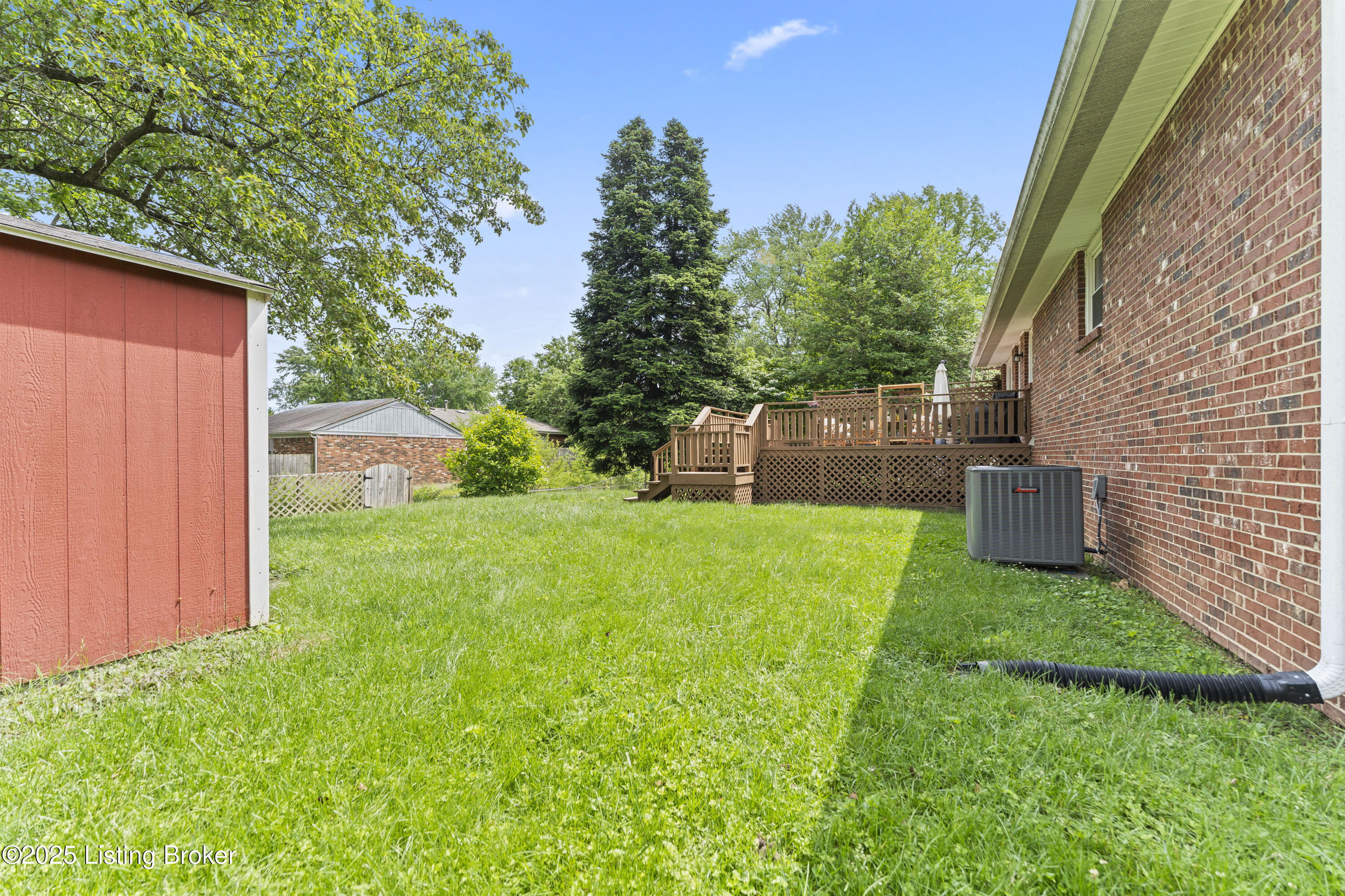 1013 King Arthur Ln