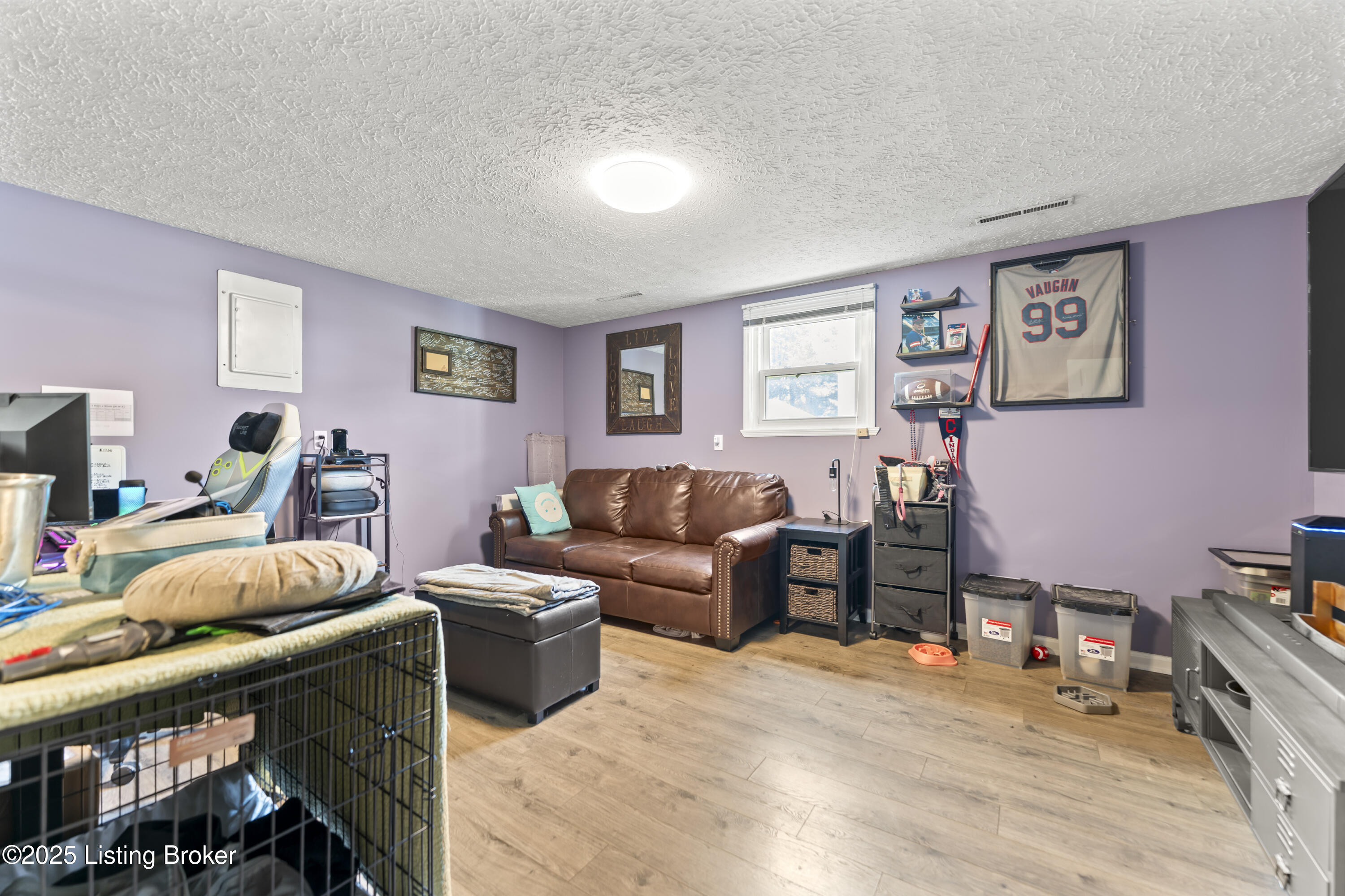 1013 King Arthur Ln