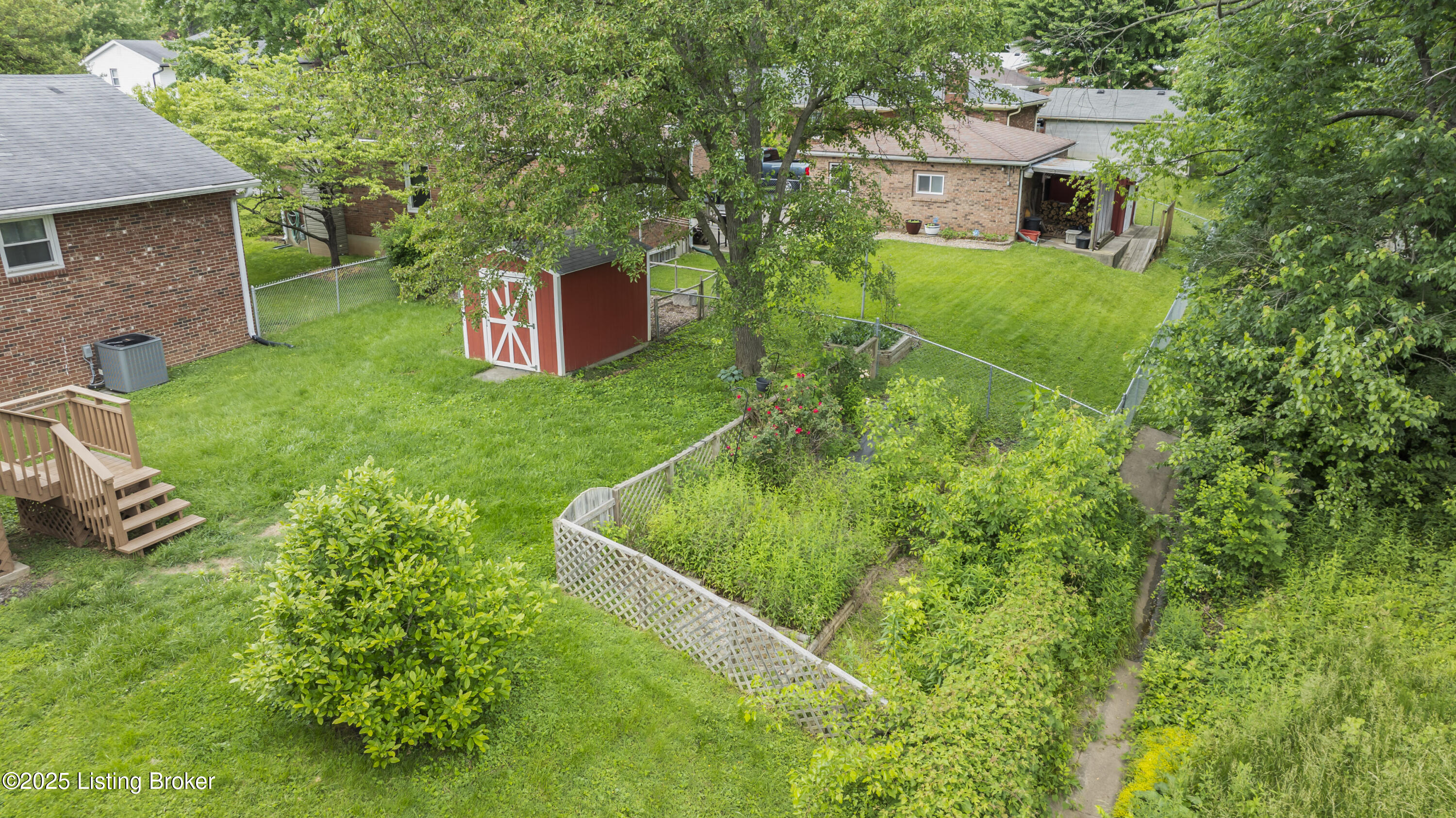 1013 King Arthur Ln