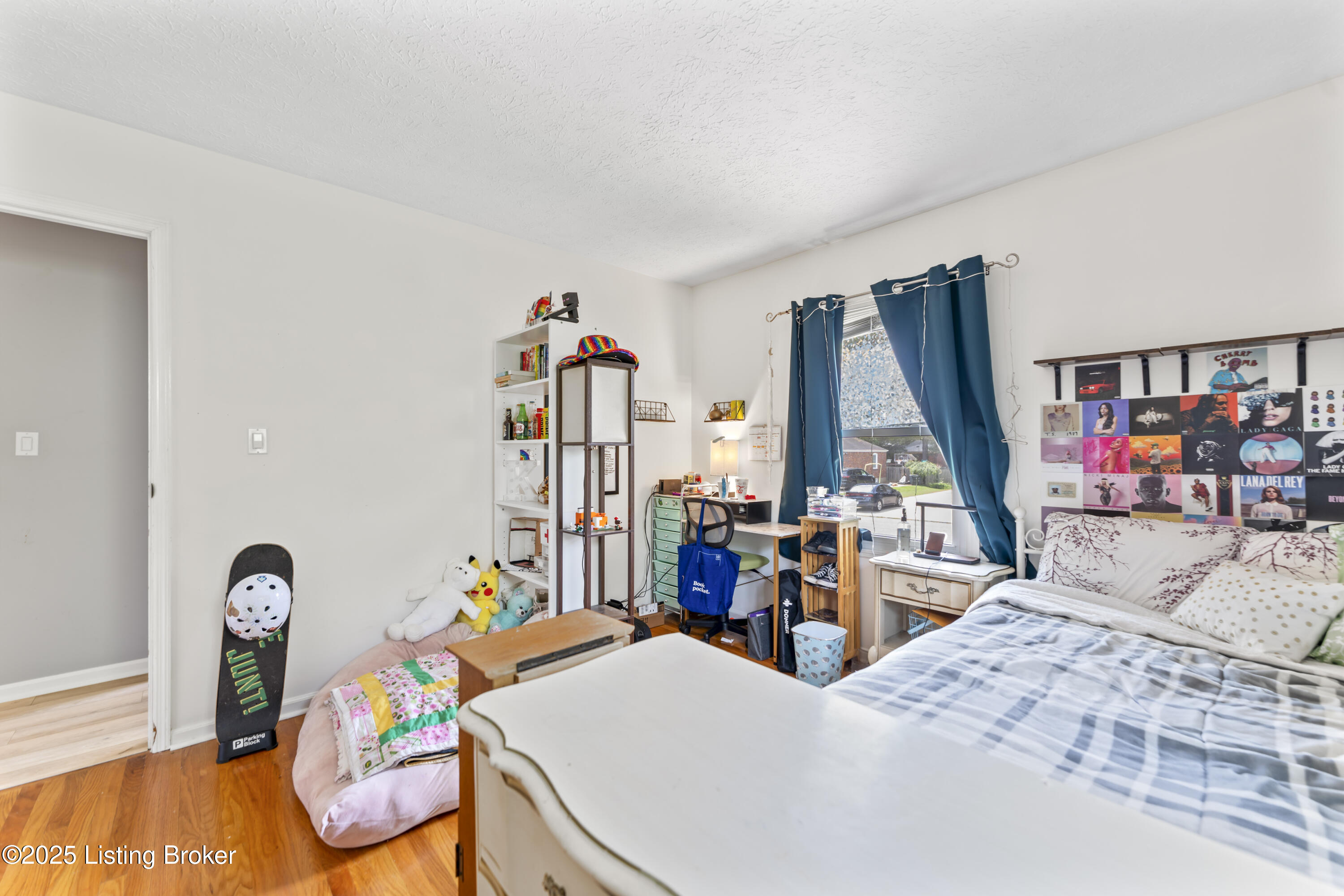 1013 King Arthur Ln