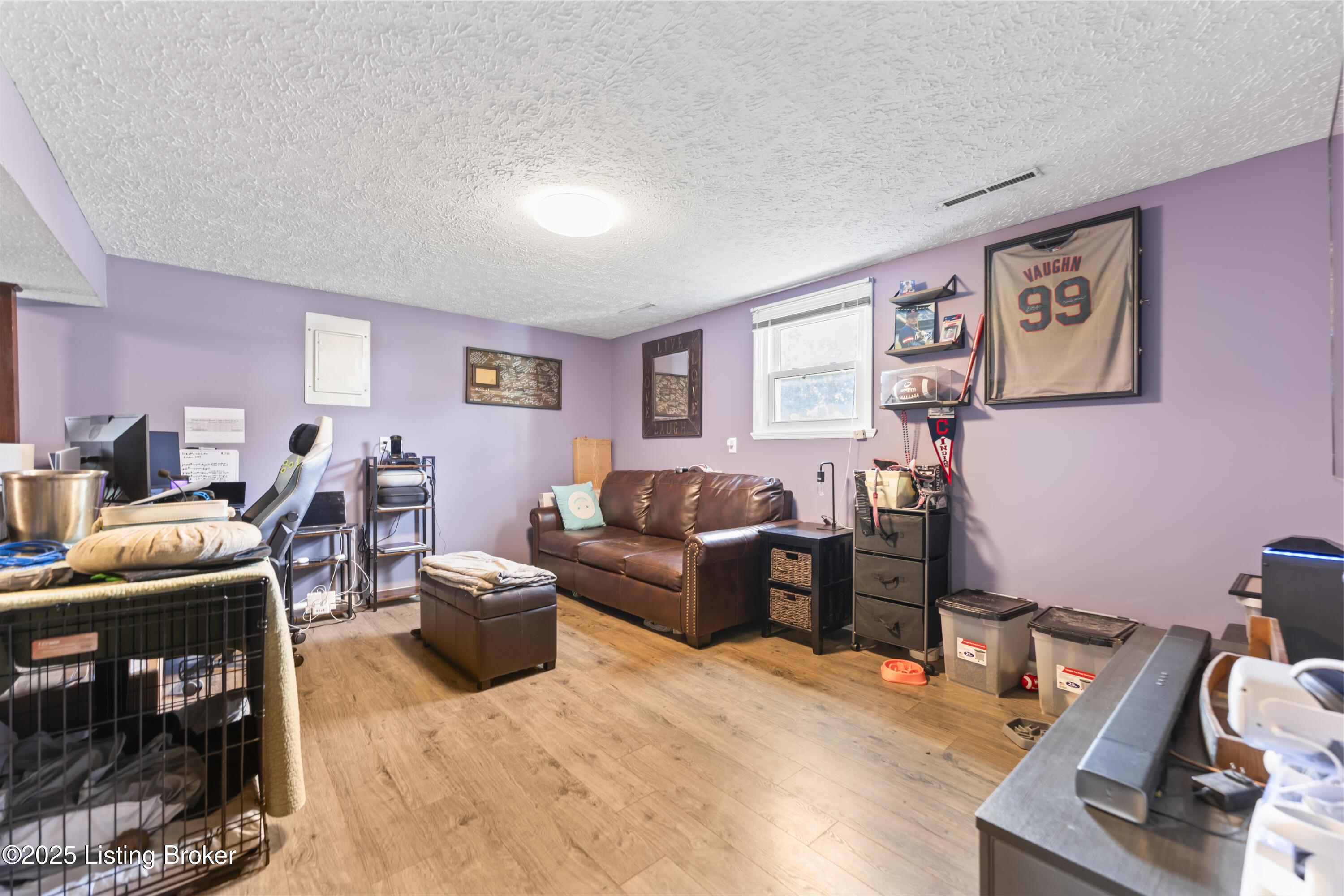 1013 King Arthur Ln