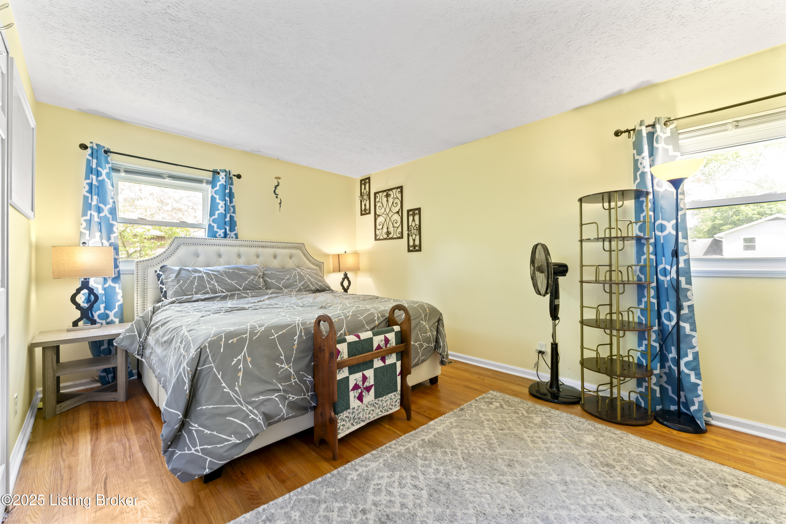 1013 King Arthur Ln