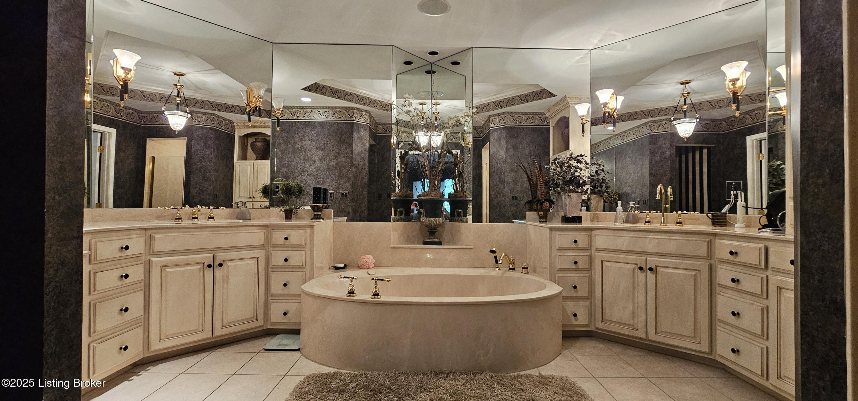 6714 John Hancock Pl