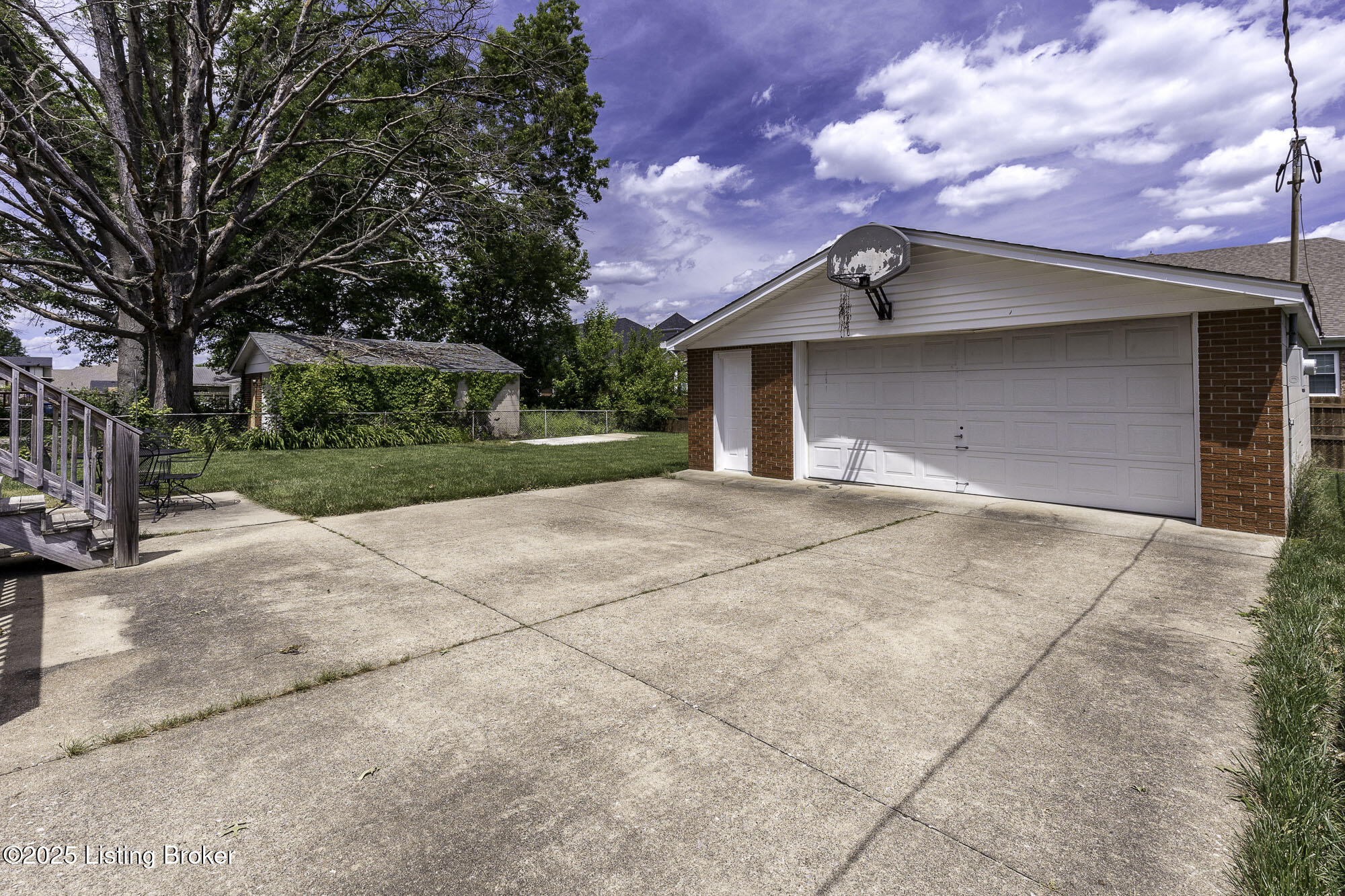 7407 Beahl Blvd