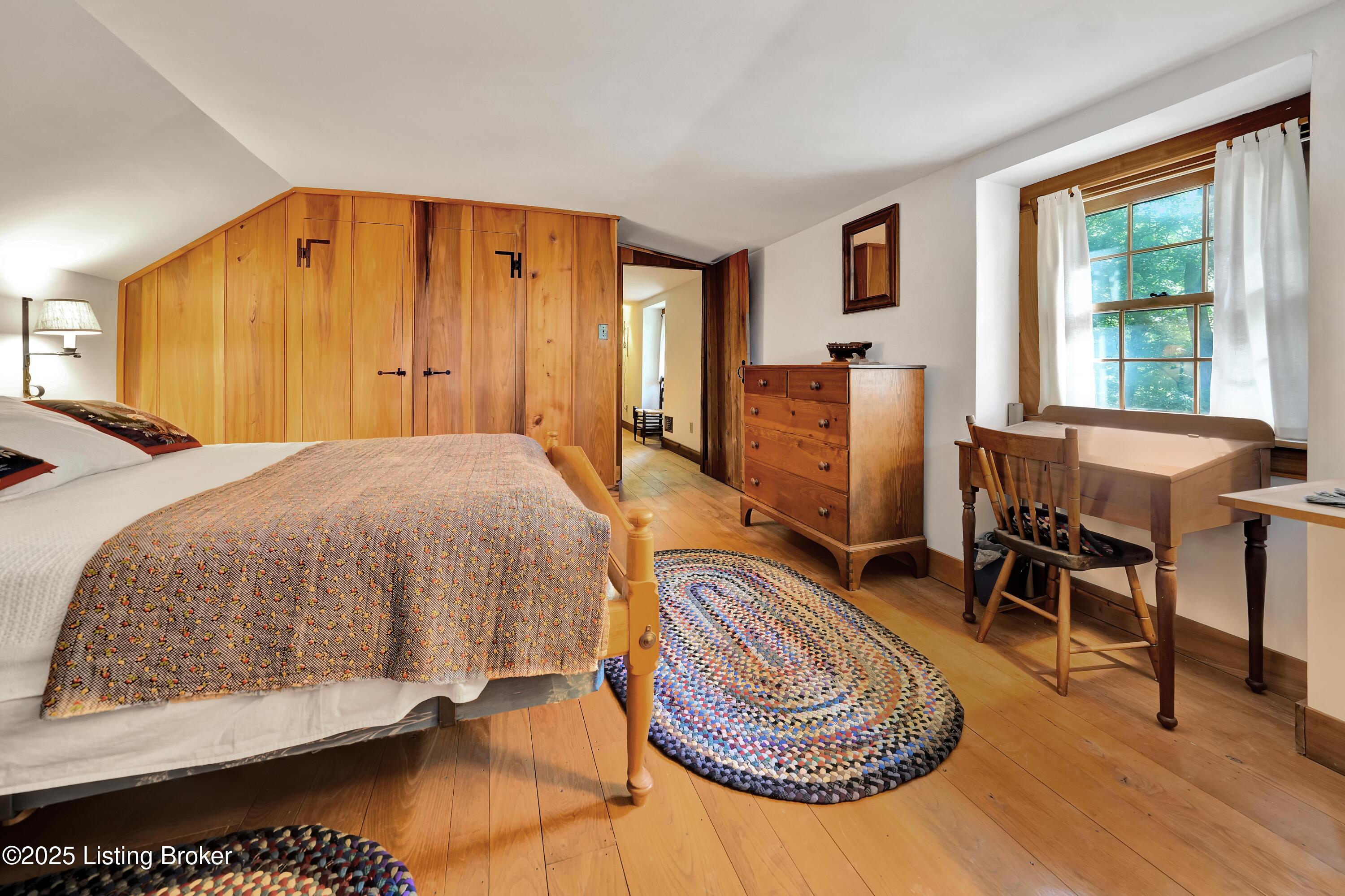 6711 Echo Trail
