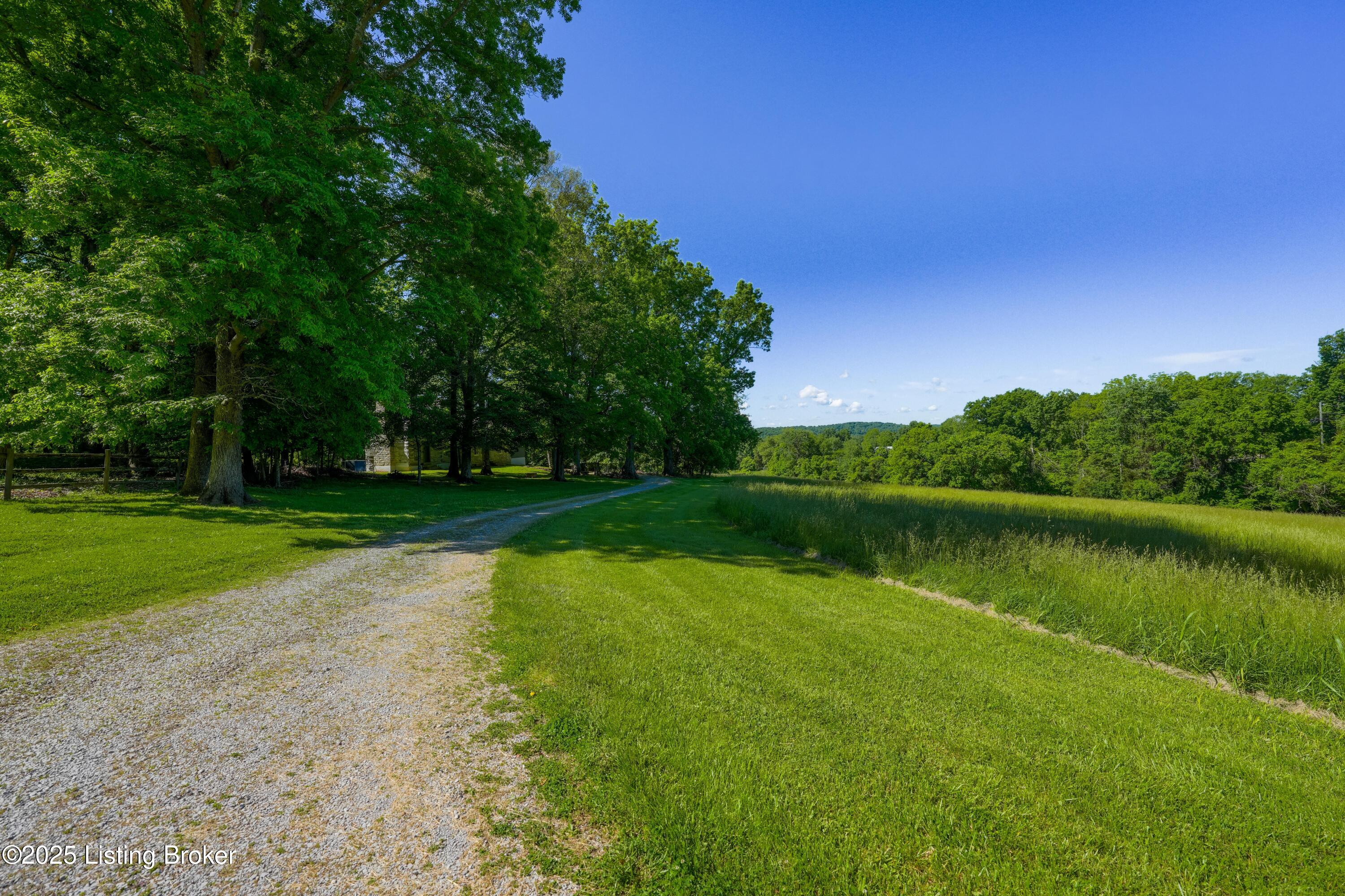 6711 Echo Trail
