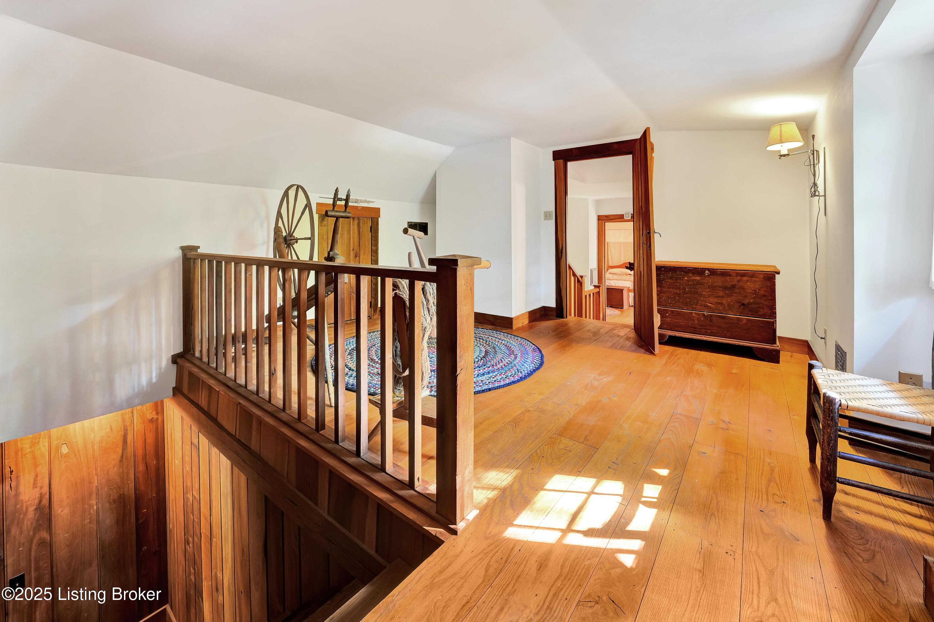 6711 Echo Trail