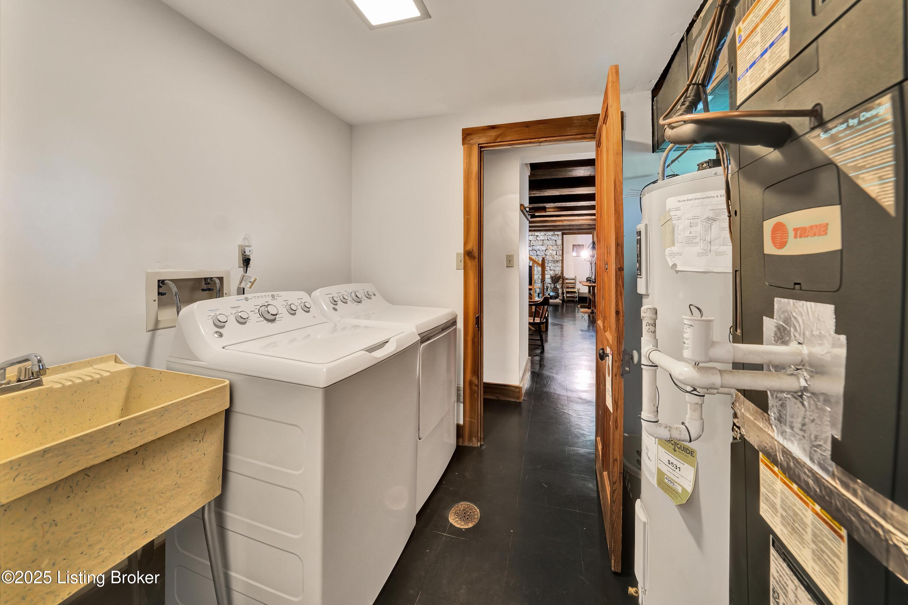 6711 Echo Trail