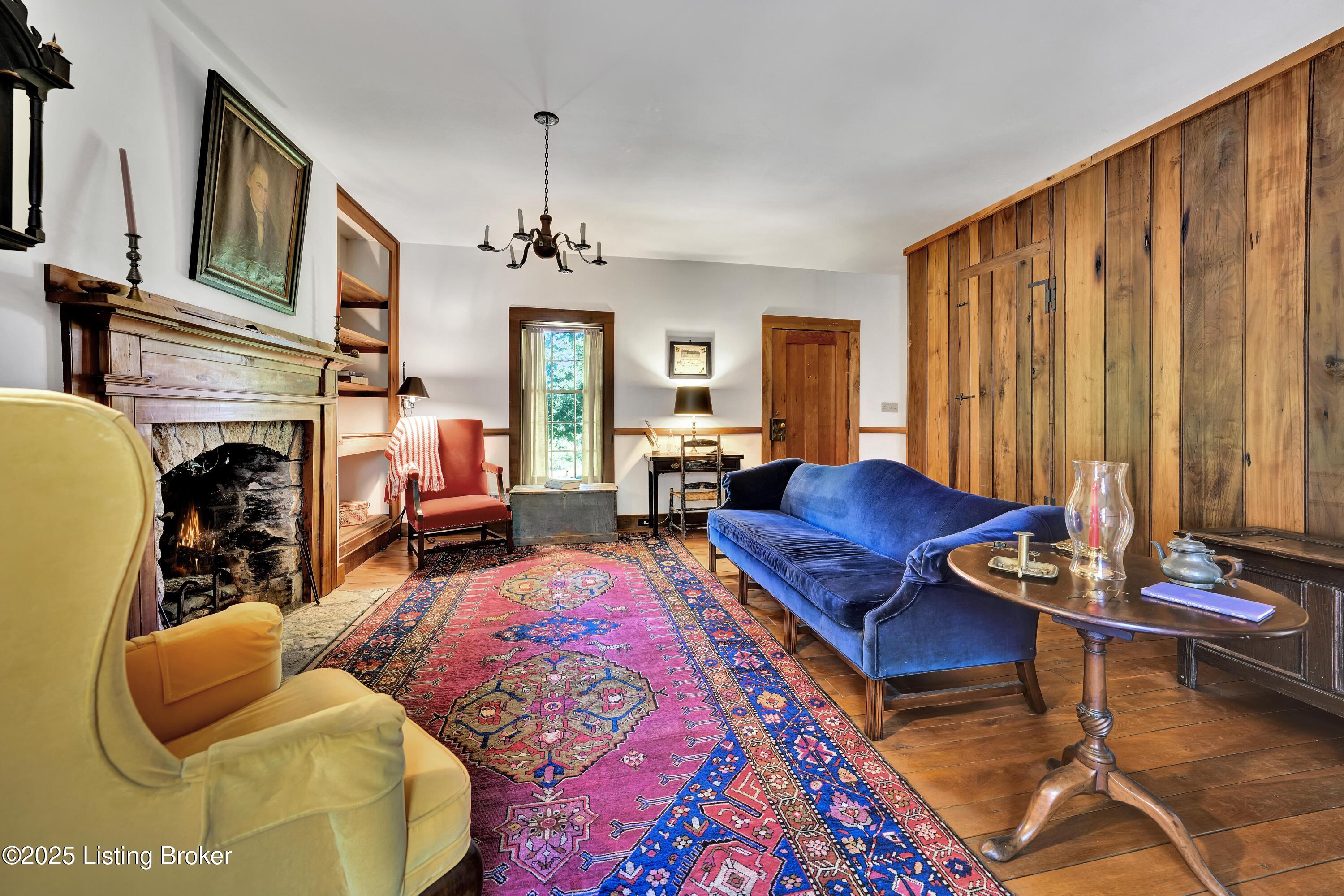 6711 Echo Trail