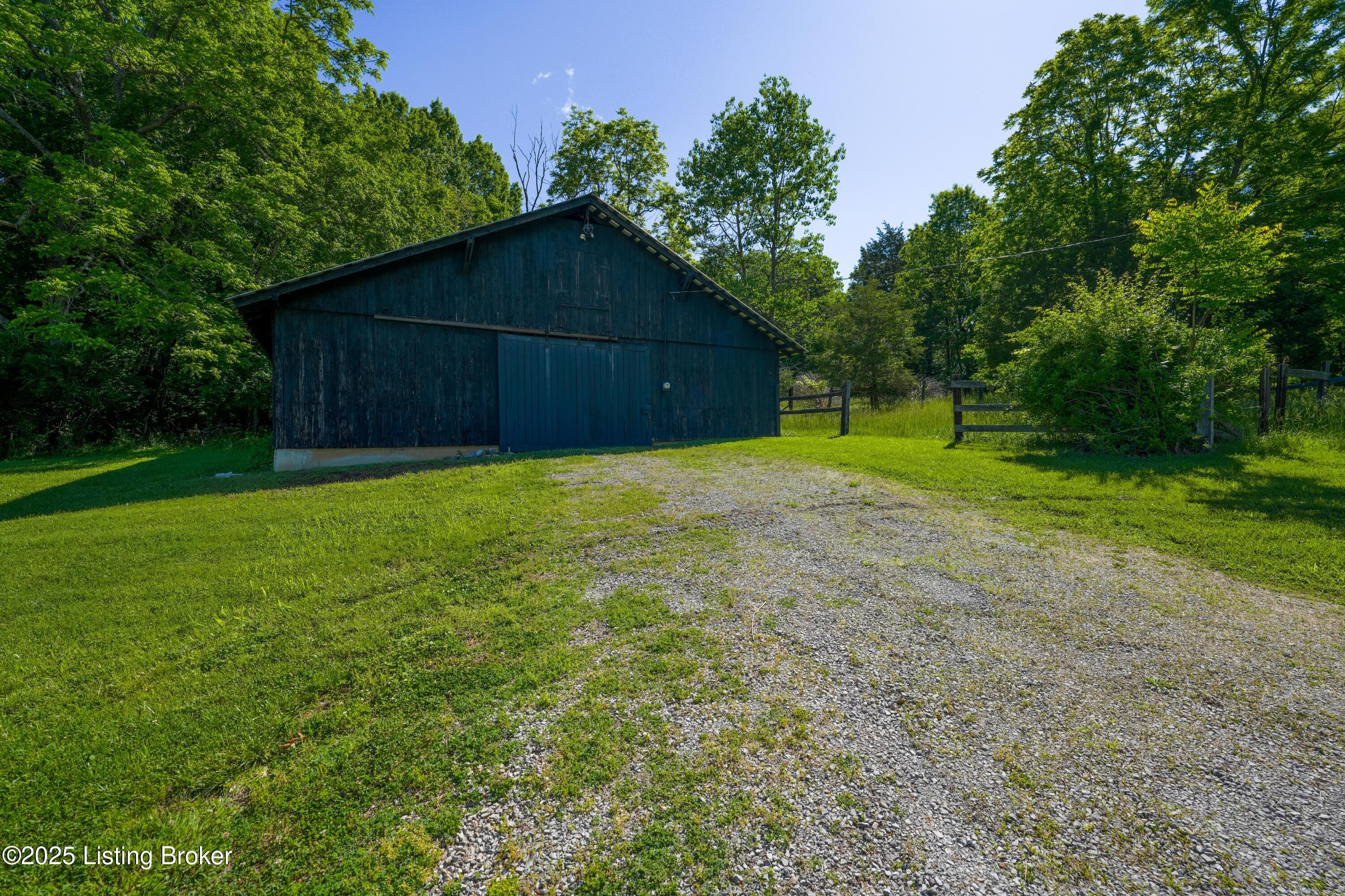 6711 Echo Trail