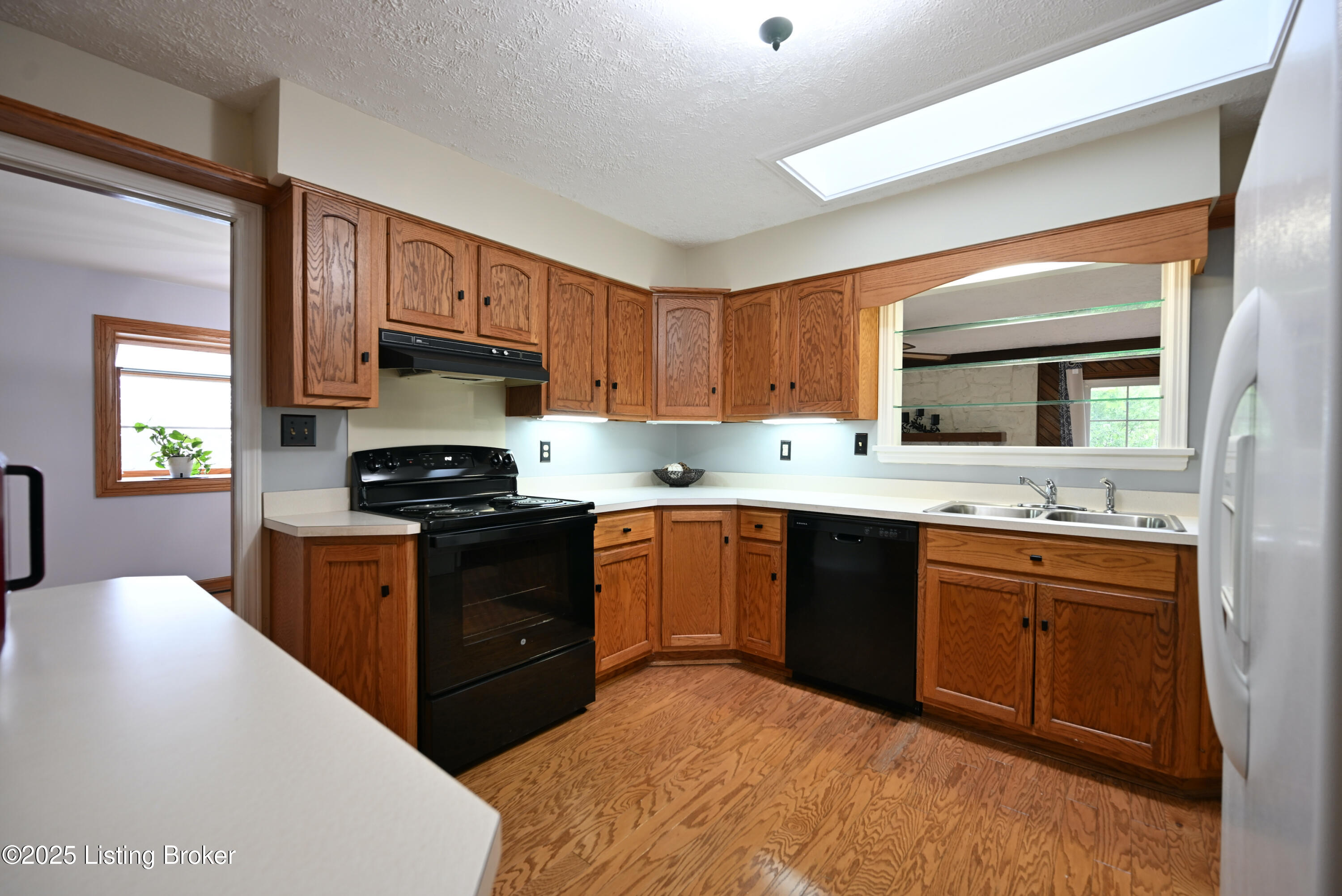 3103 Pamela Way