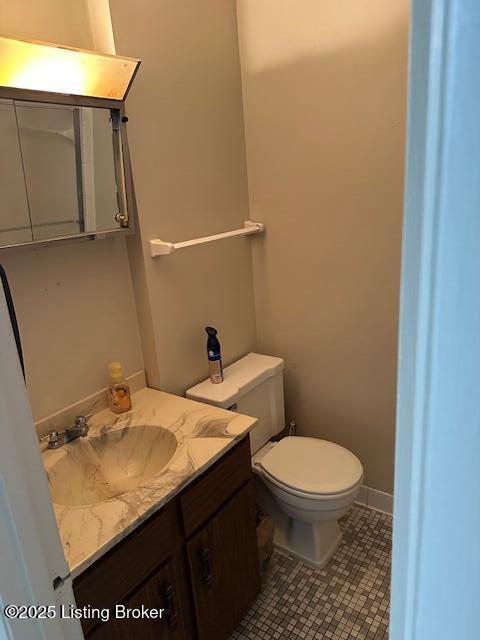 4012 Dupont Cir 214
