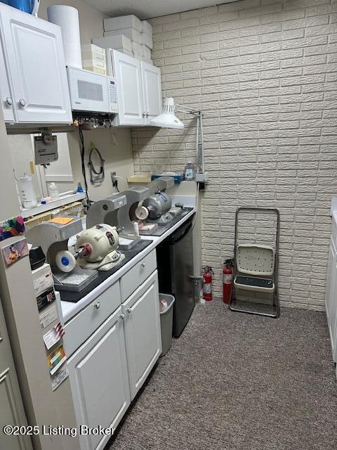 4012 Dupont Cir 214