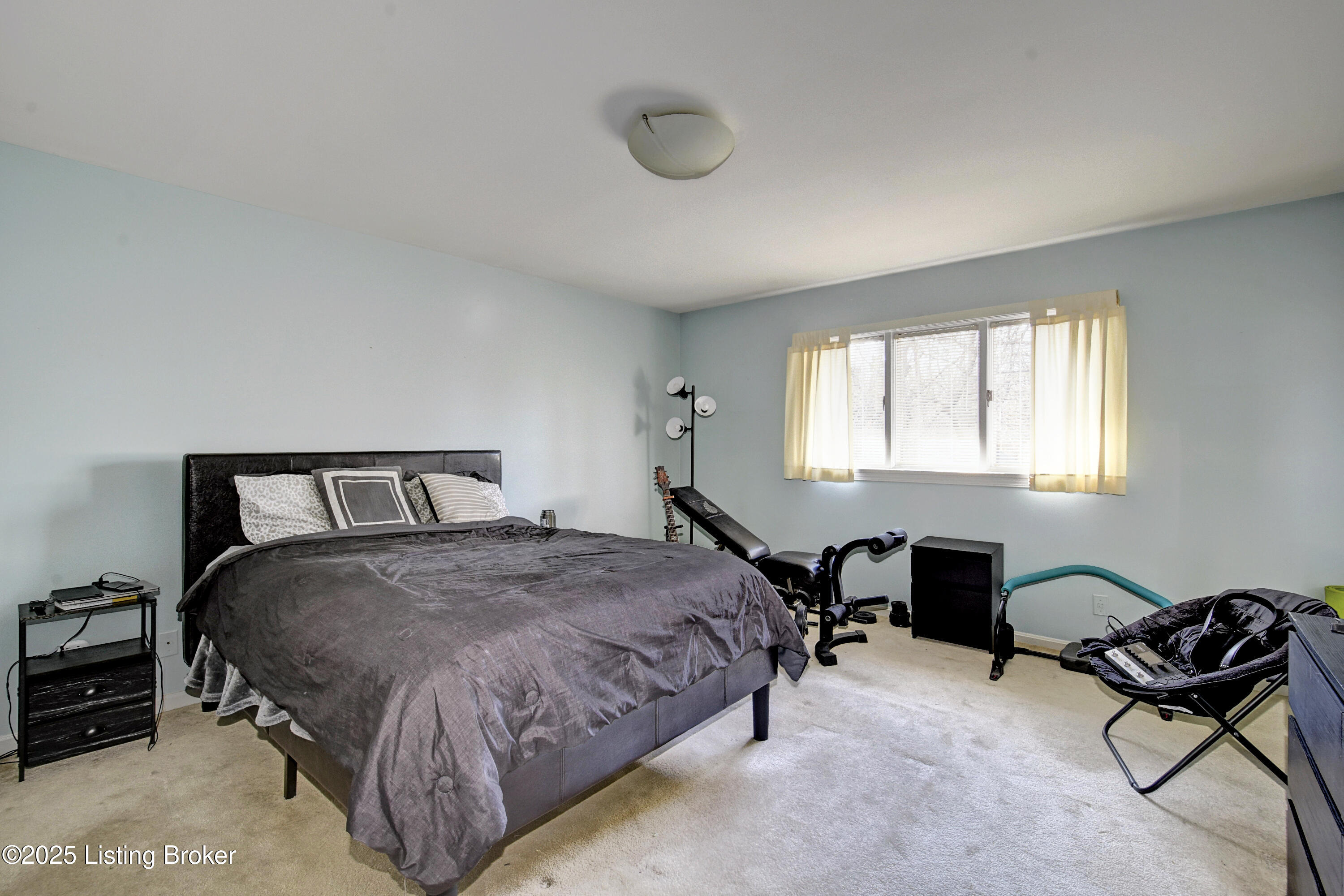 5509 Hidden Rd
