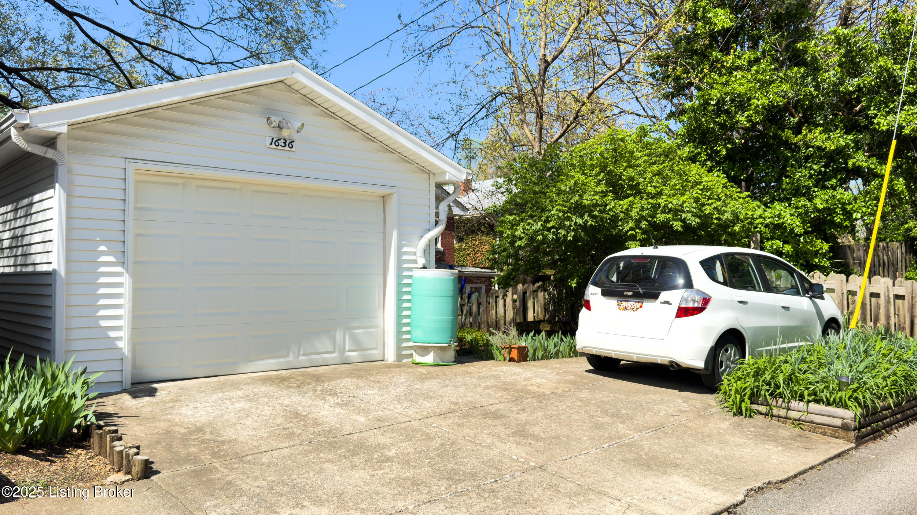 1636 Tyler Pkwy