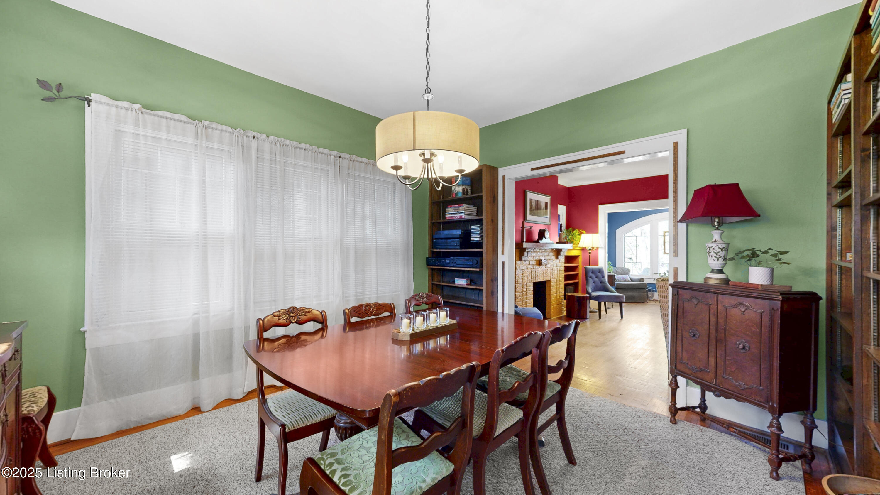 1636 Tyler Pkwy