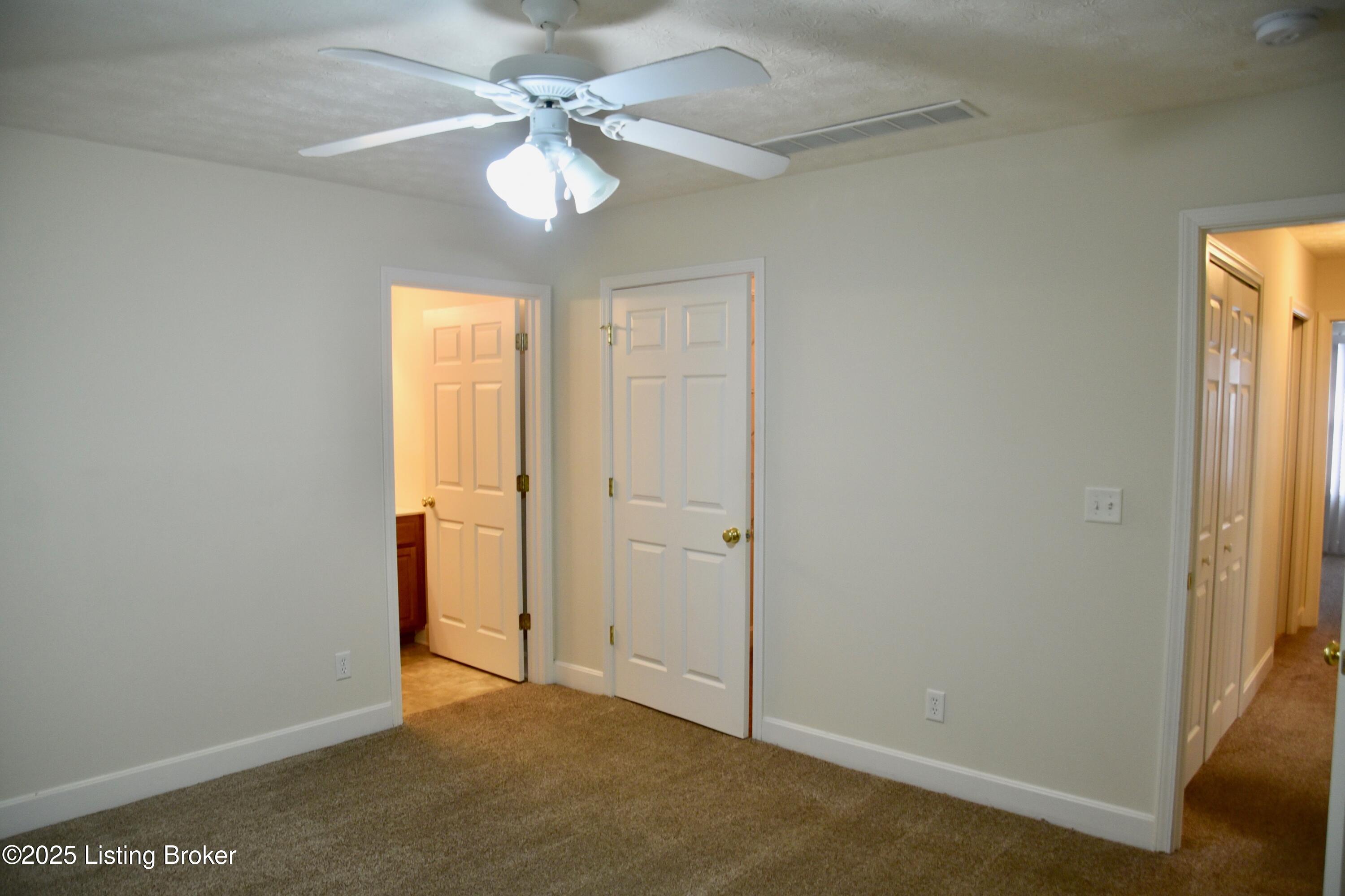 7128 Emily Ann Ln