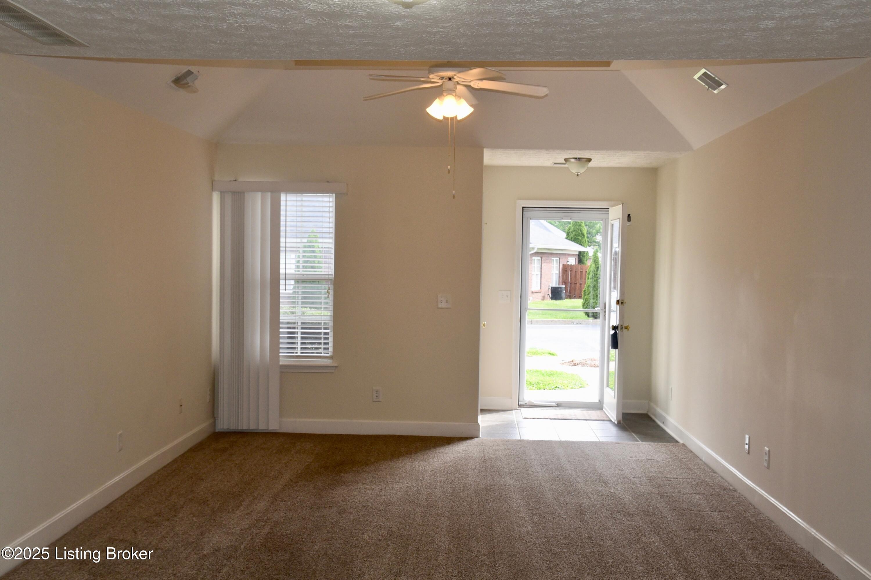 7128 Emily Ann Ln