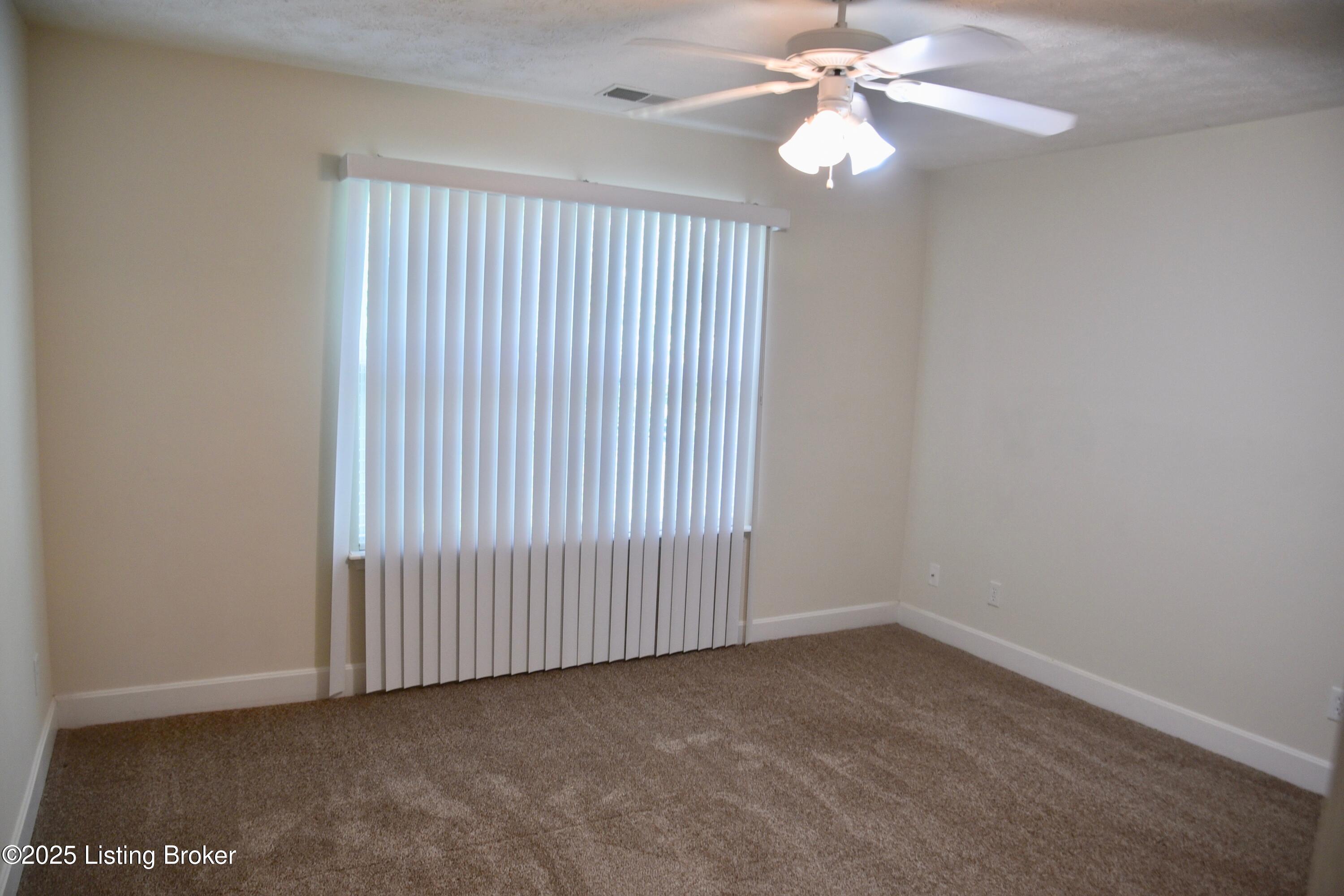 7128 Emily Ann Ln