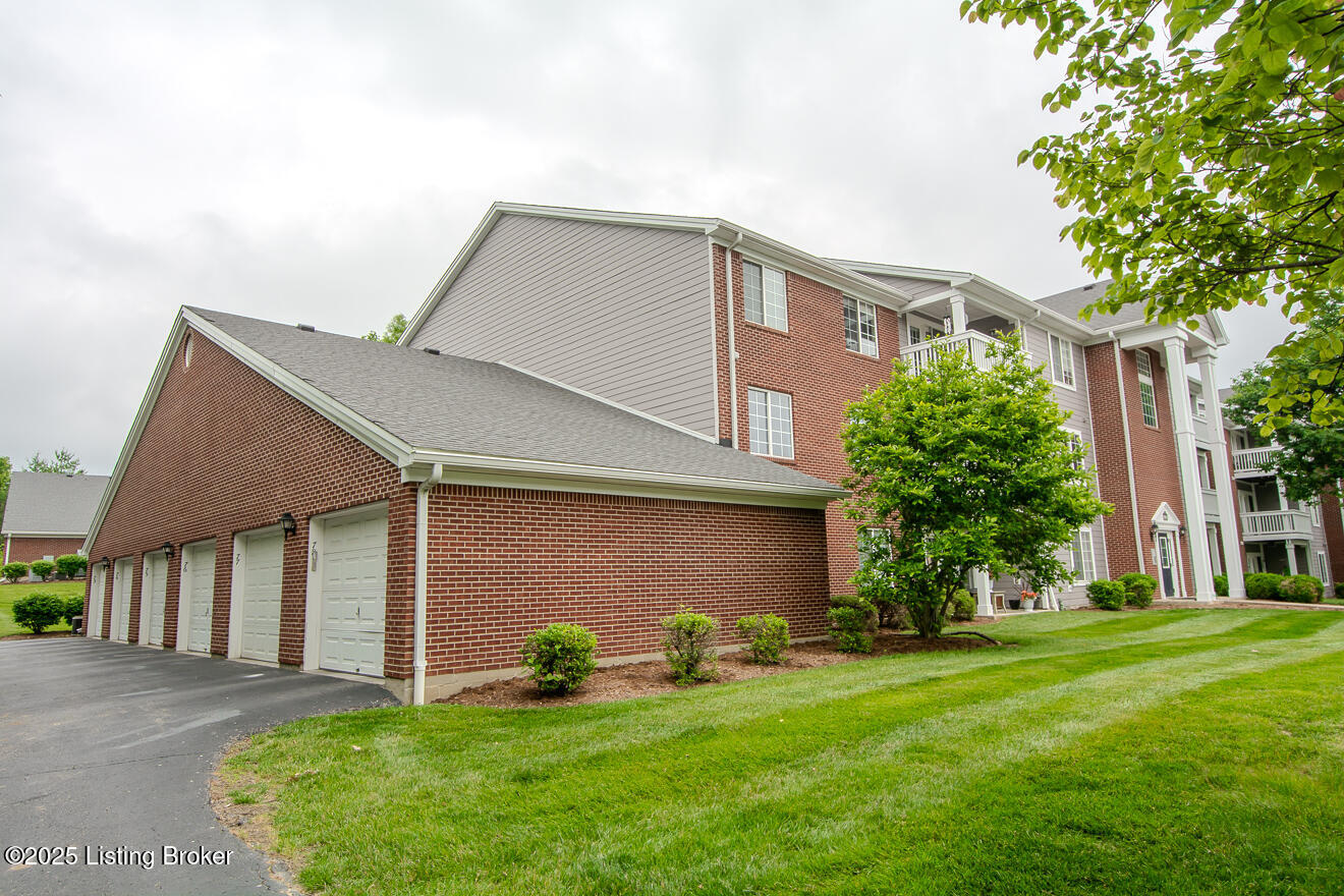 5901 Landers Ave 104