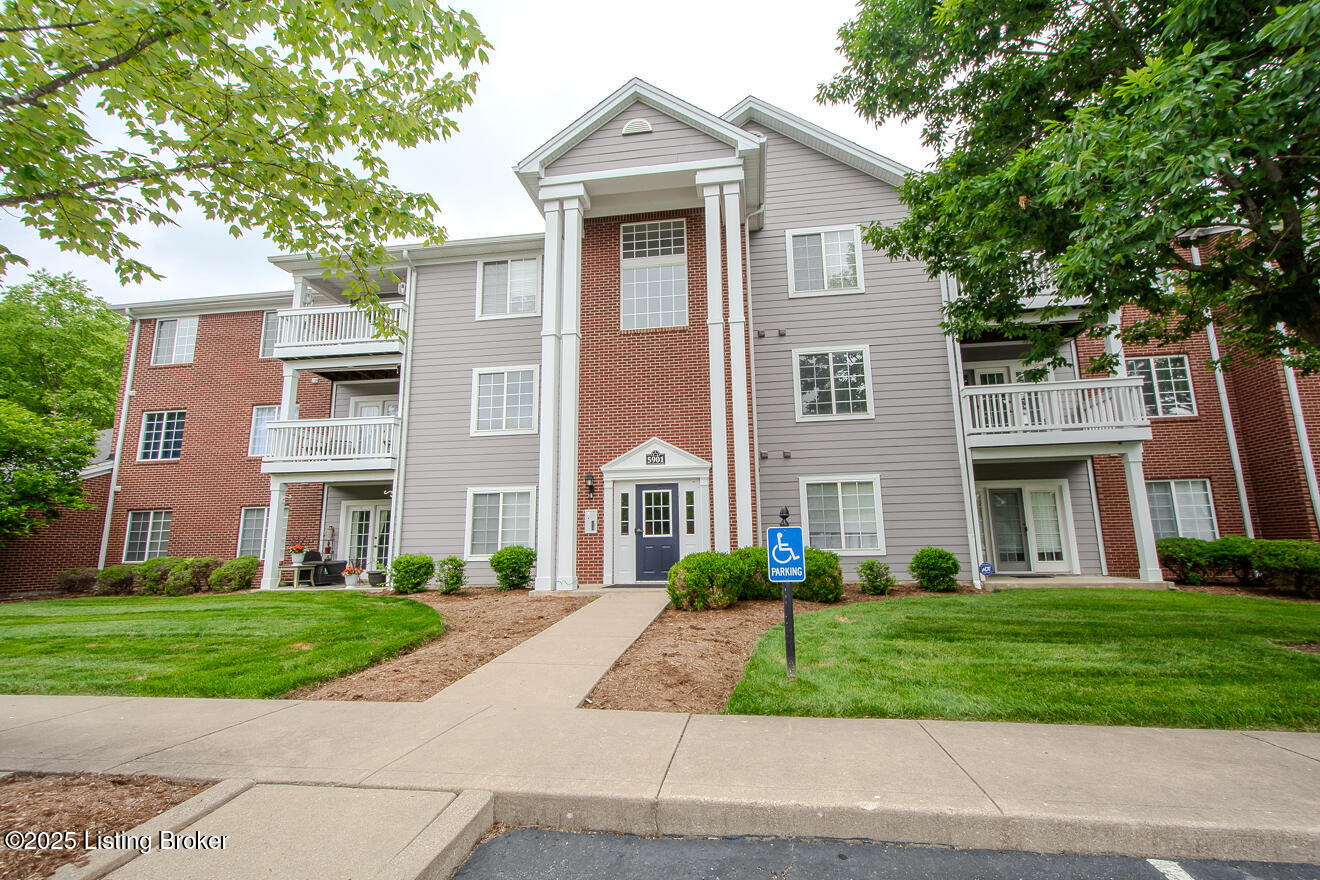 5901 Landers Ave 104