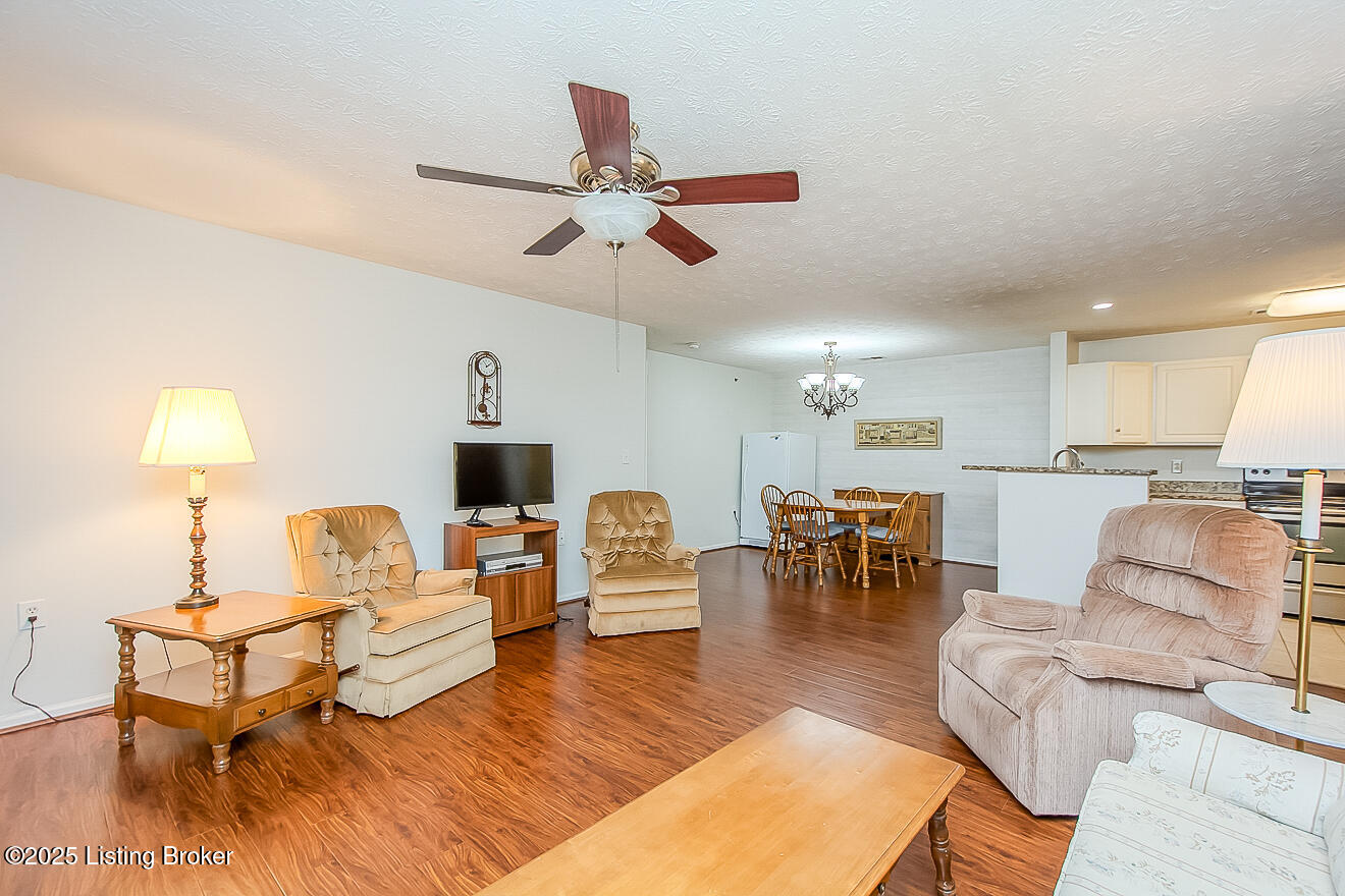 5901 Landers Ave 104