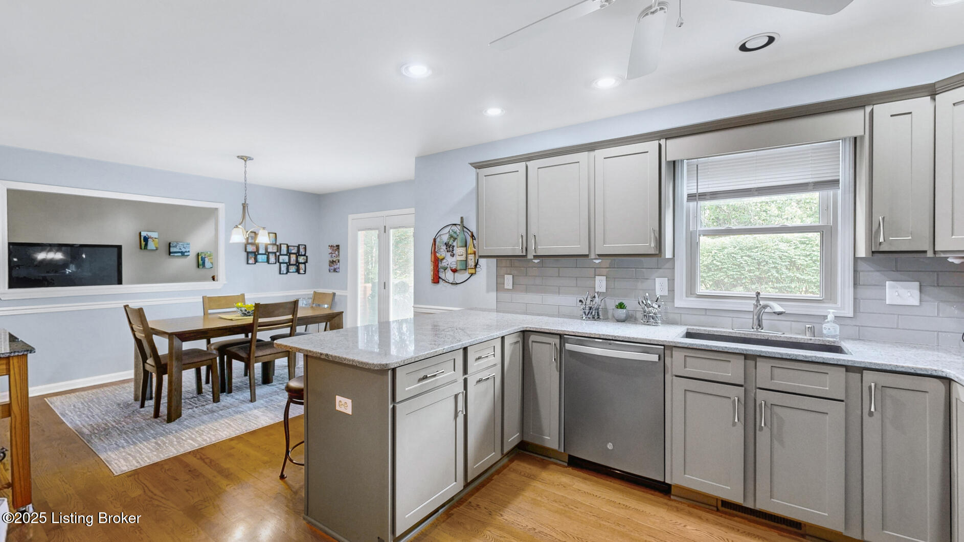 12305 Newport Trace Ct