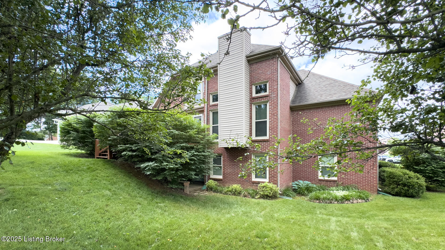 12305 Newport Trace Ct