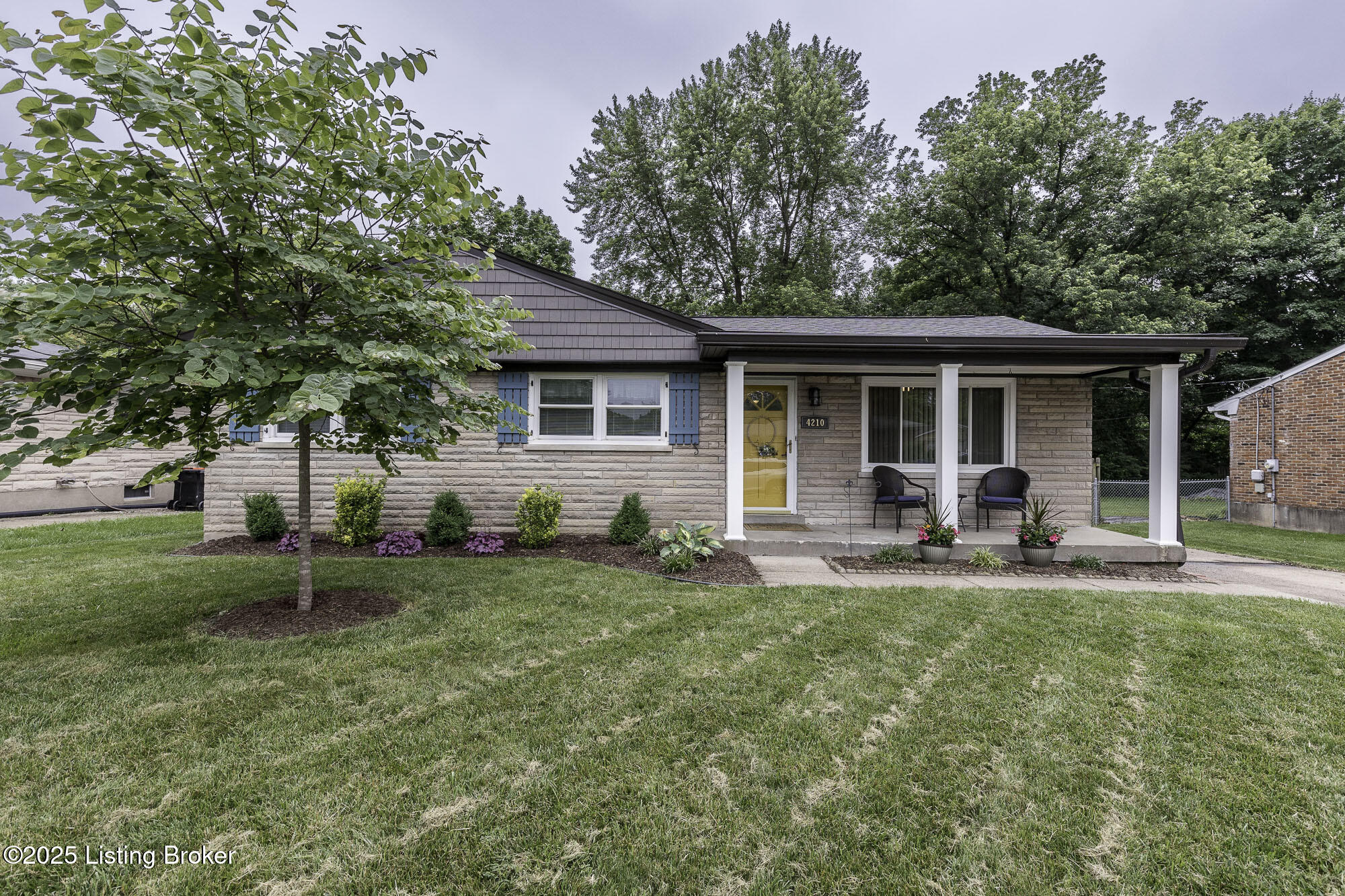 4210 Lynnbrook Dr