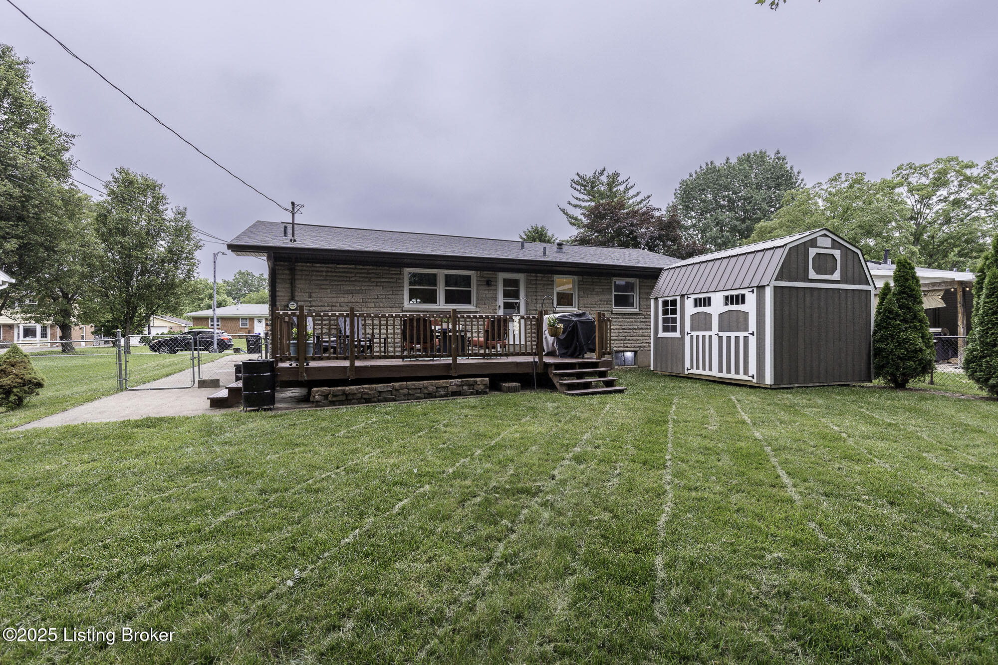 4210 Lynnbrook Dr