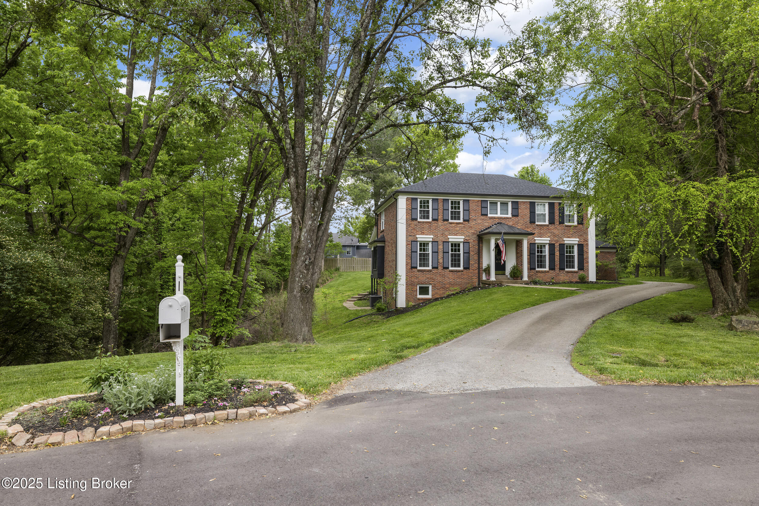 6101 Fox Cove Ct