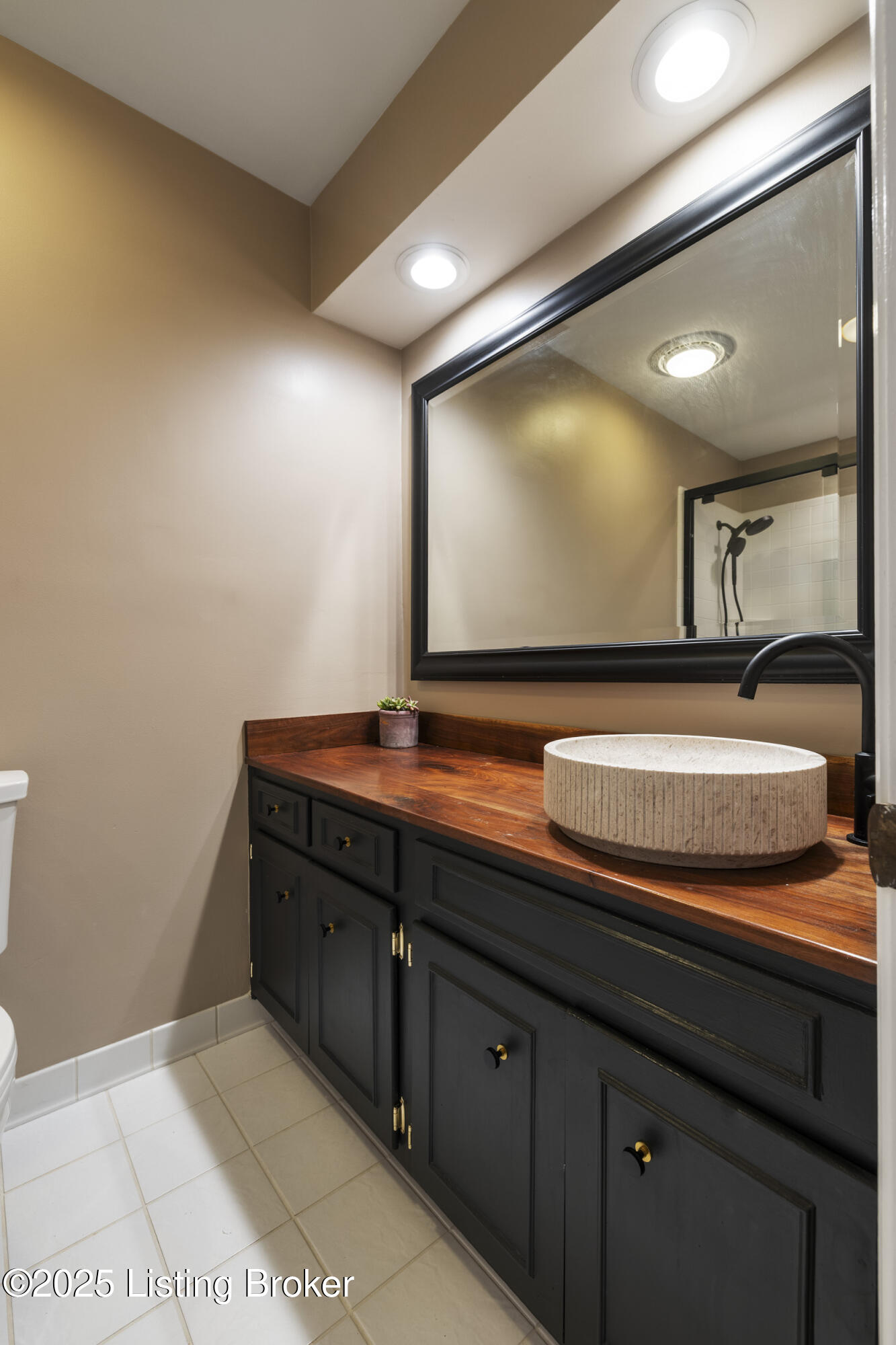 6101 Fox Cove Ct