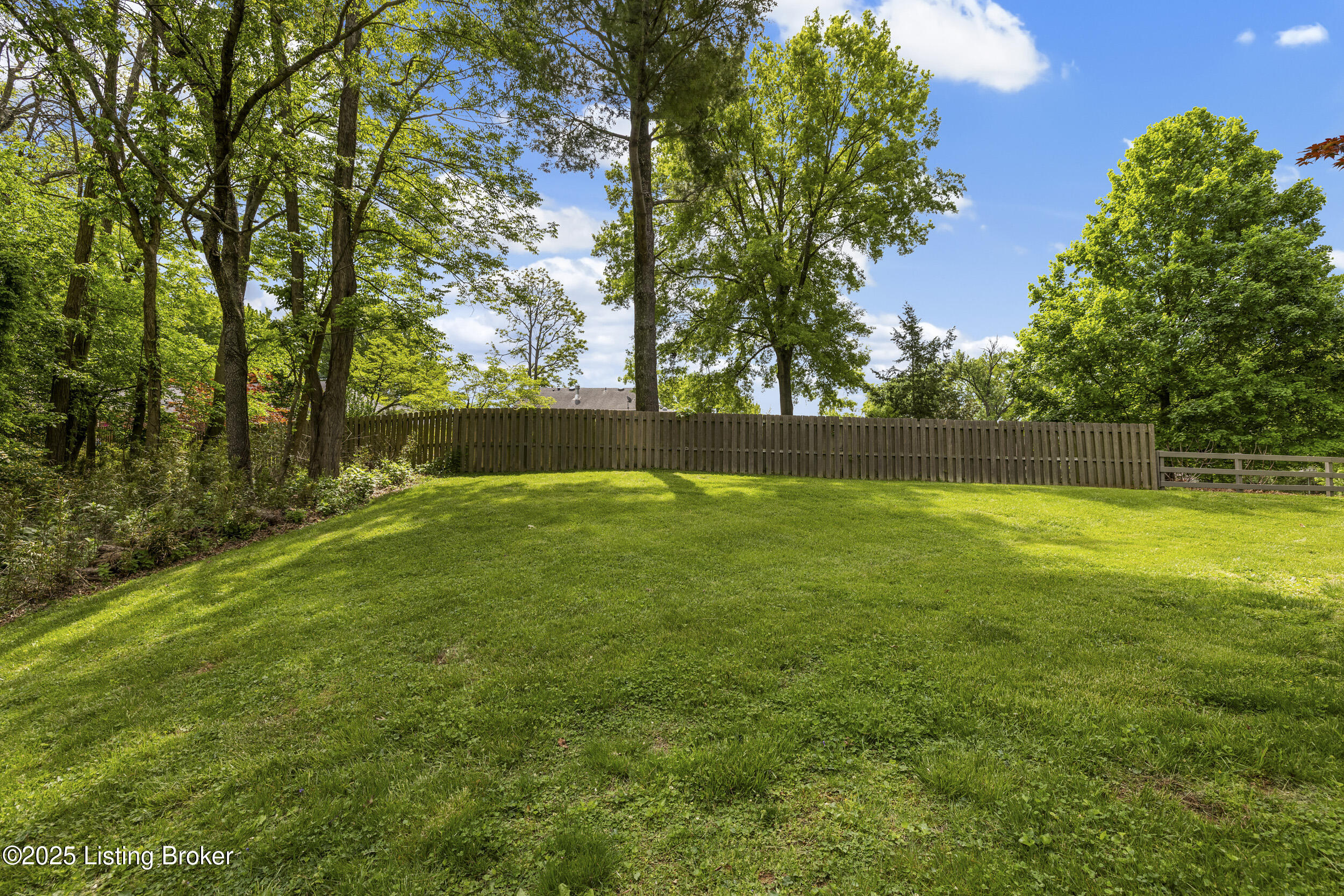 6101 Fox Cove Ct