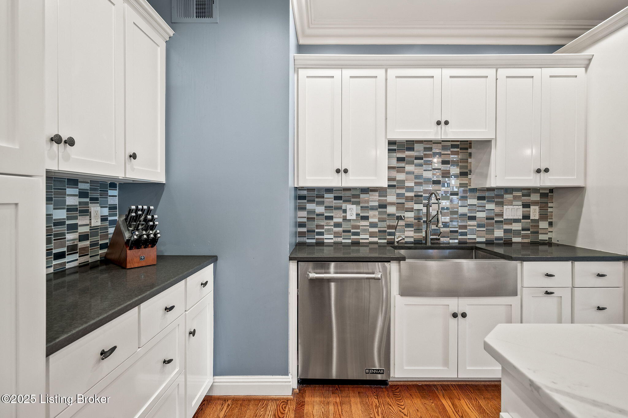 7902 Innisbrook Ct