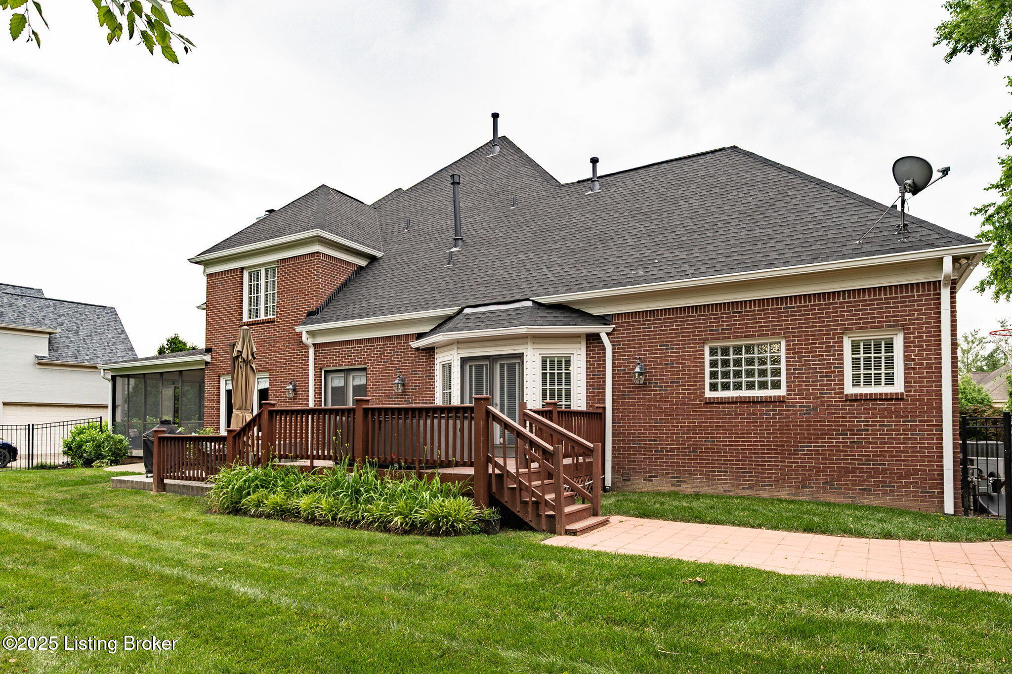 7902 Innisbrook Ct