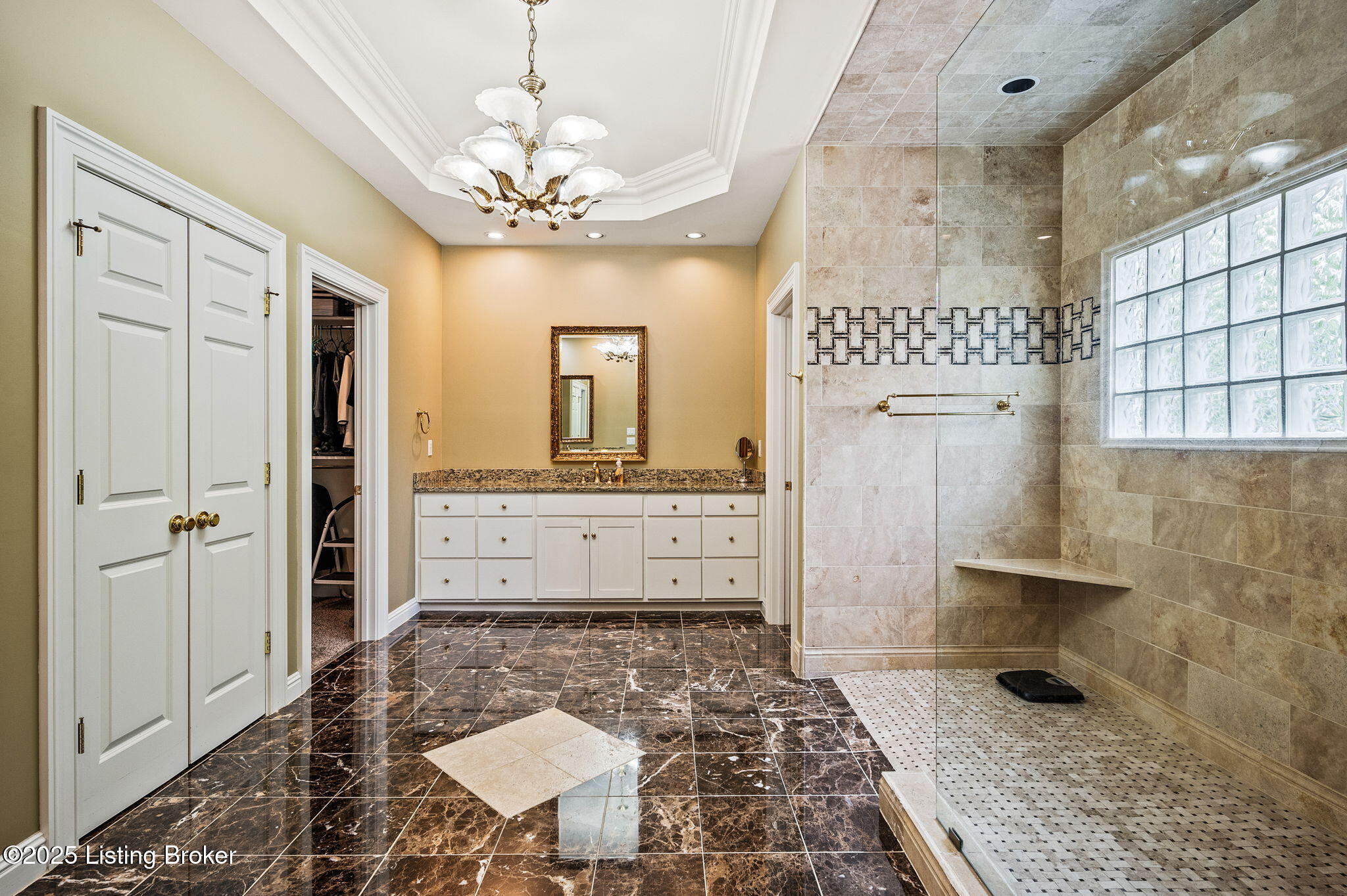 7902 Innisbrook Ct