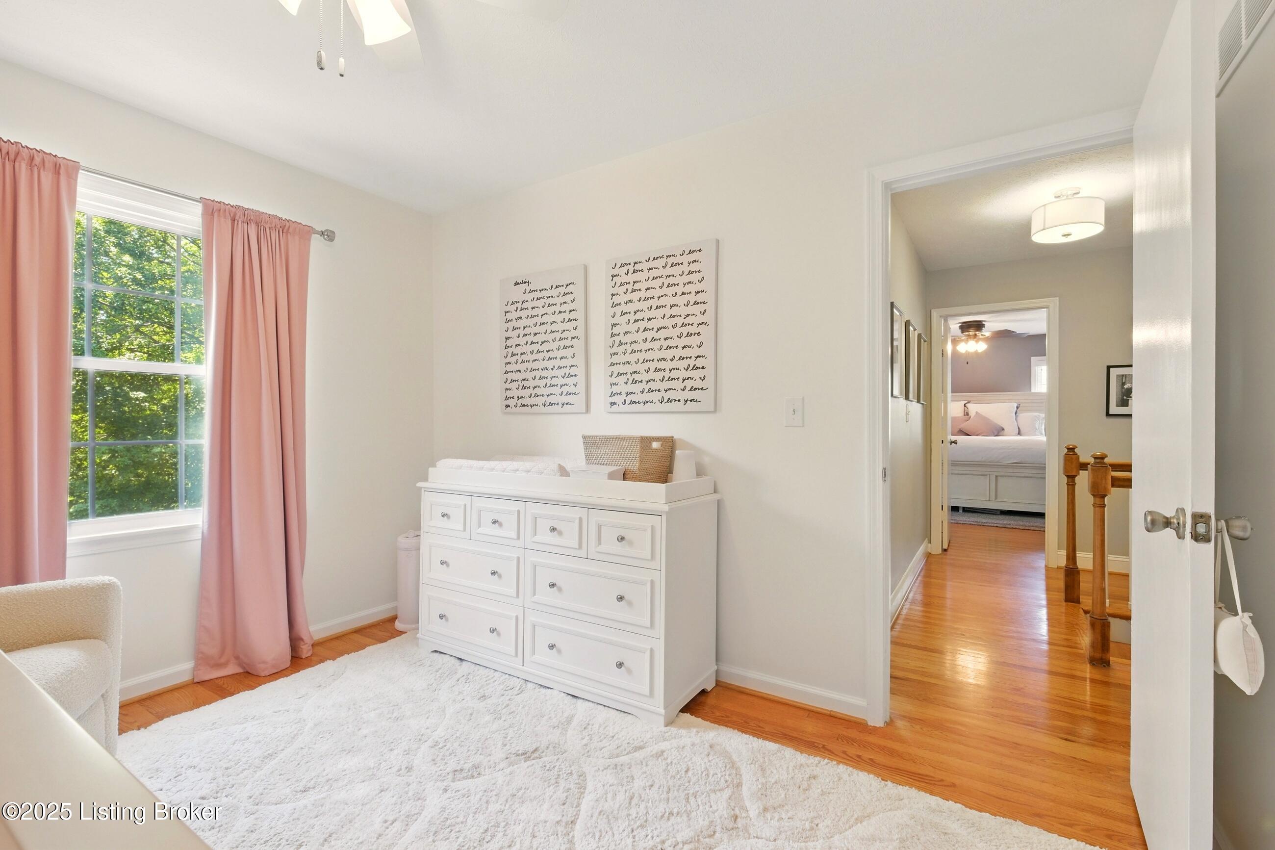 828 Dorsey Ln