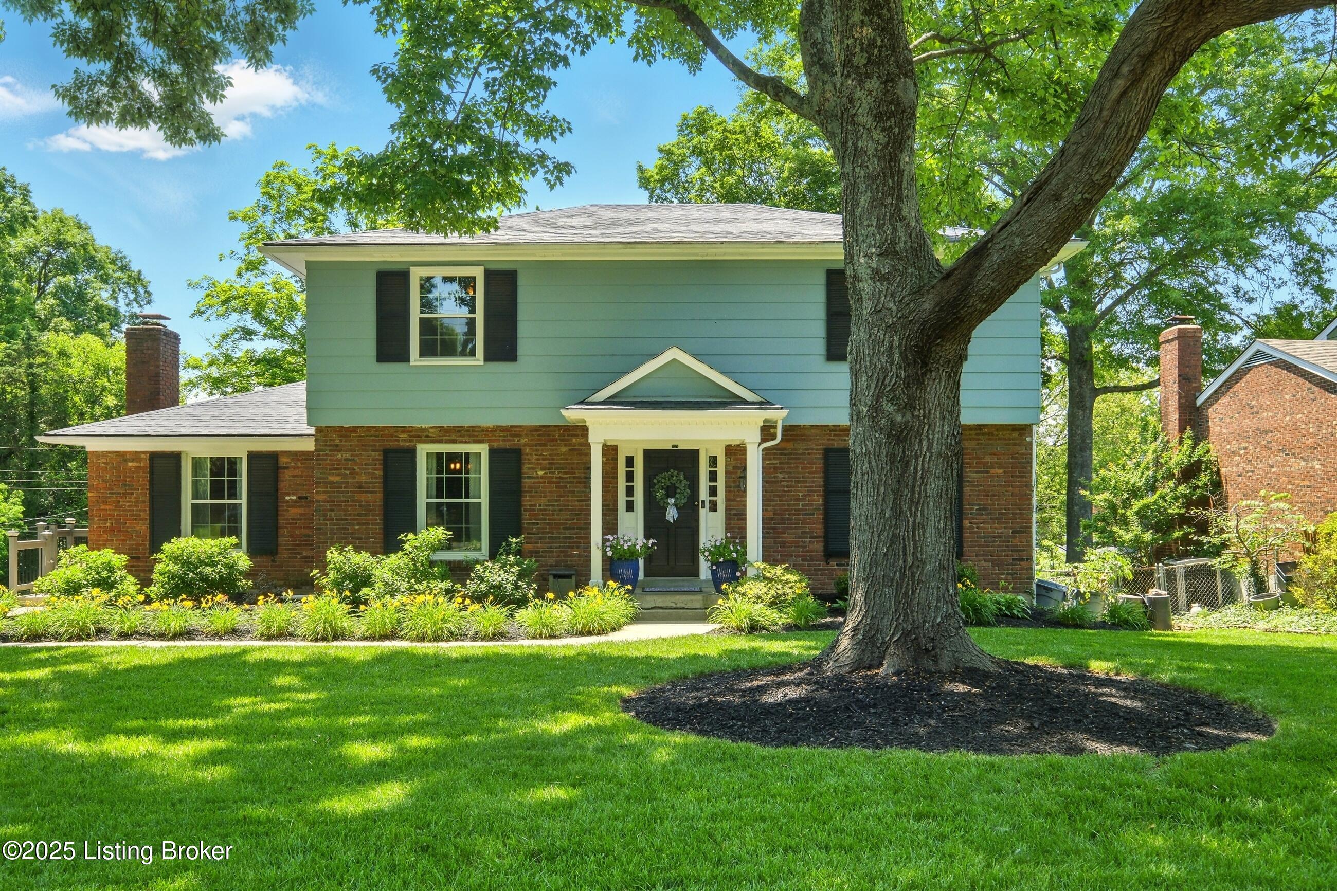 828 Dorsey Ln