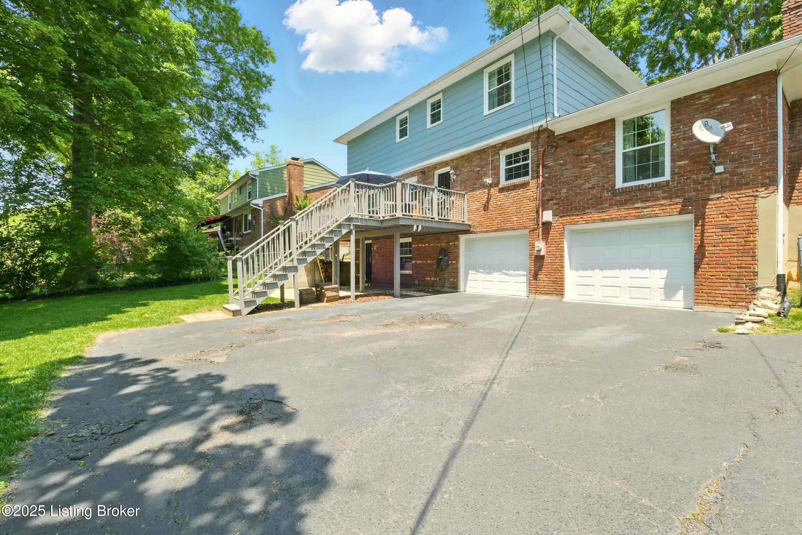 828 Dorsey Ln