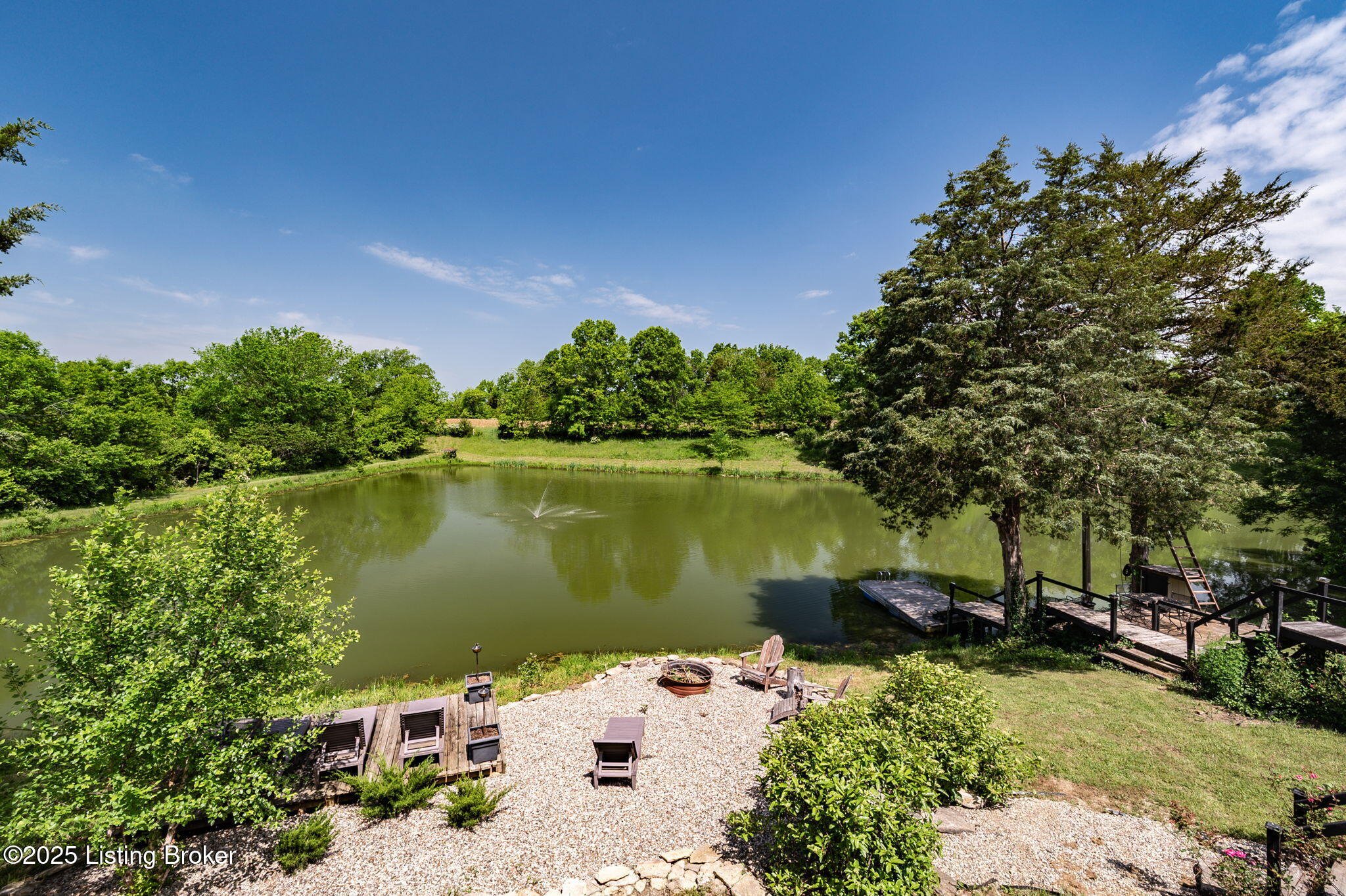 2244 Woods Pike