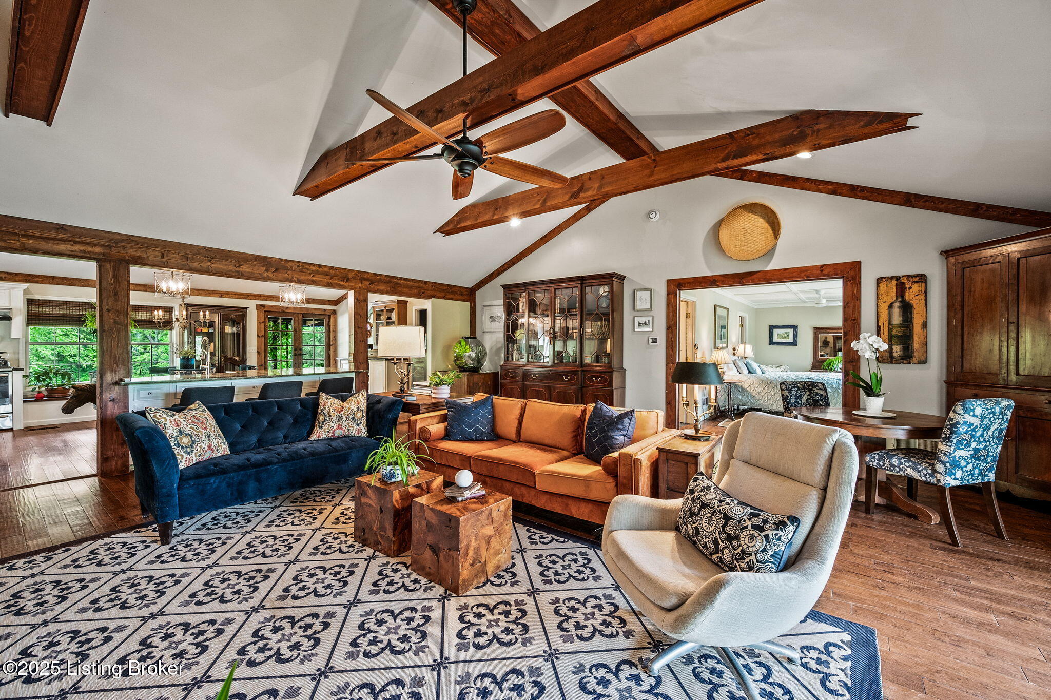 2244 Woods Pike