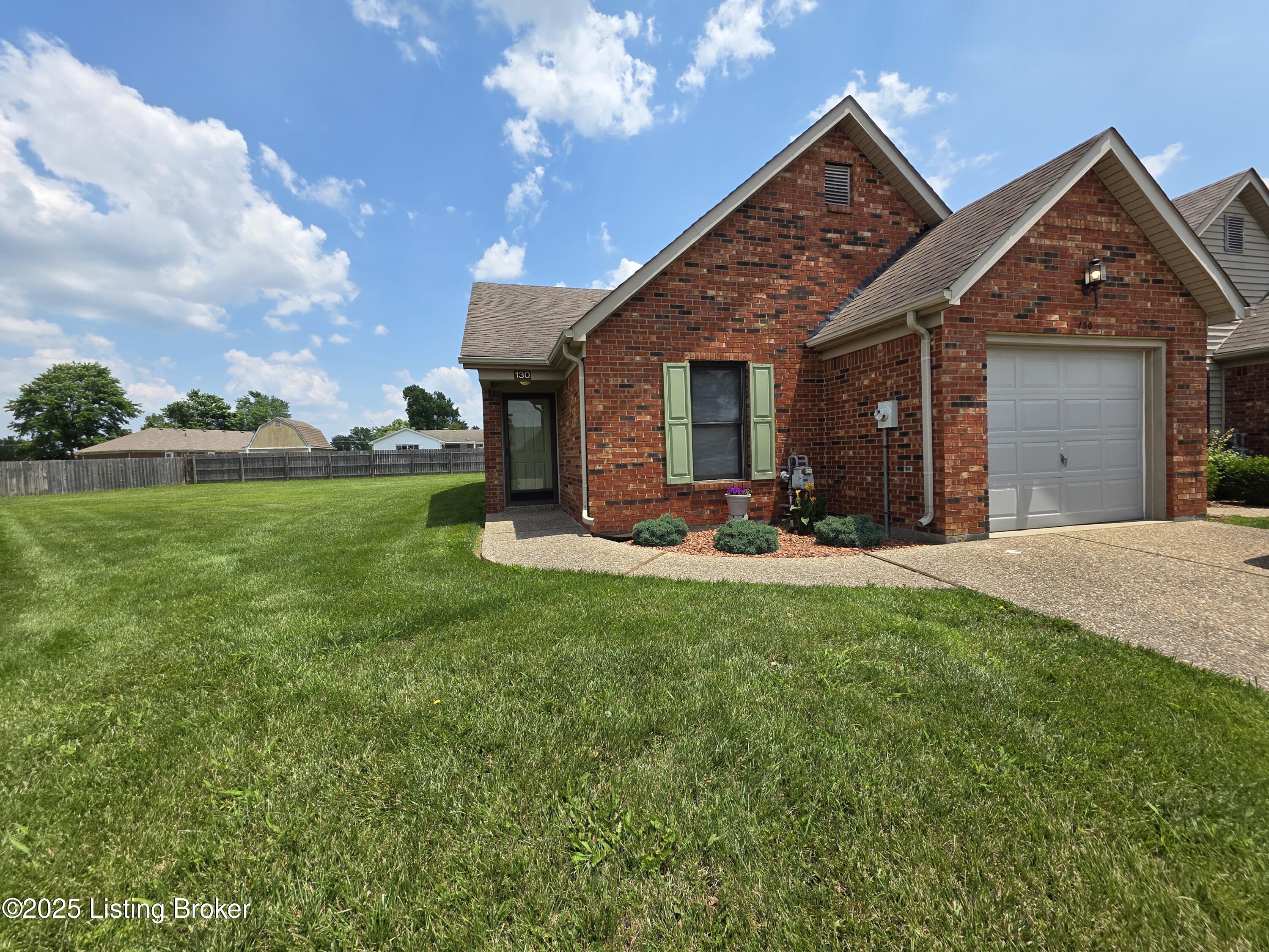 130 Flintstone Ct