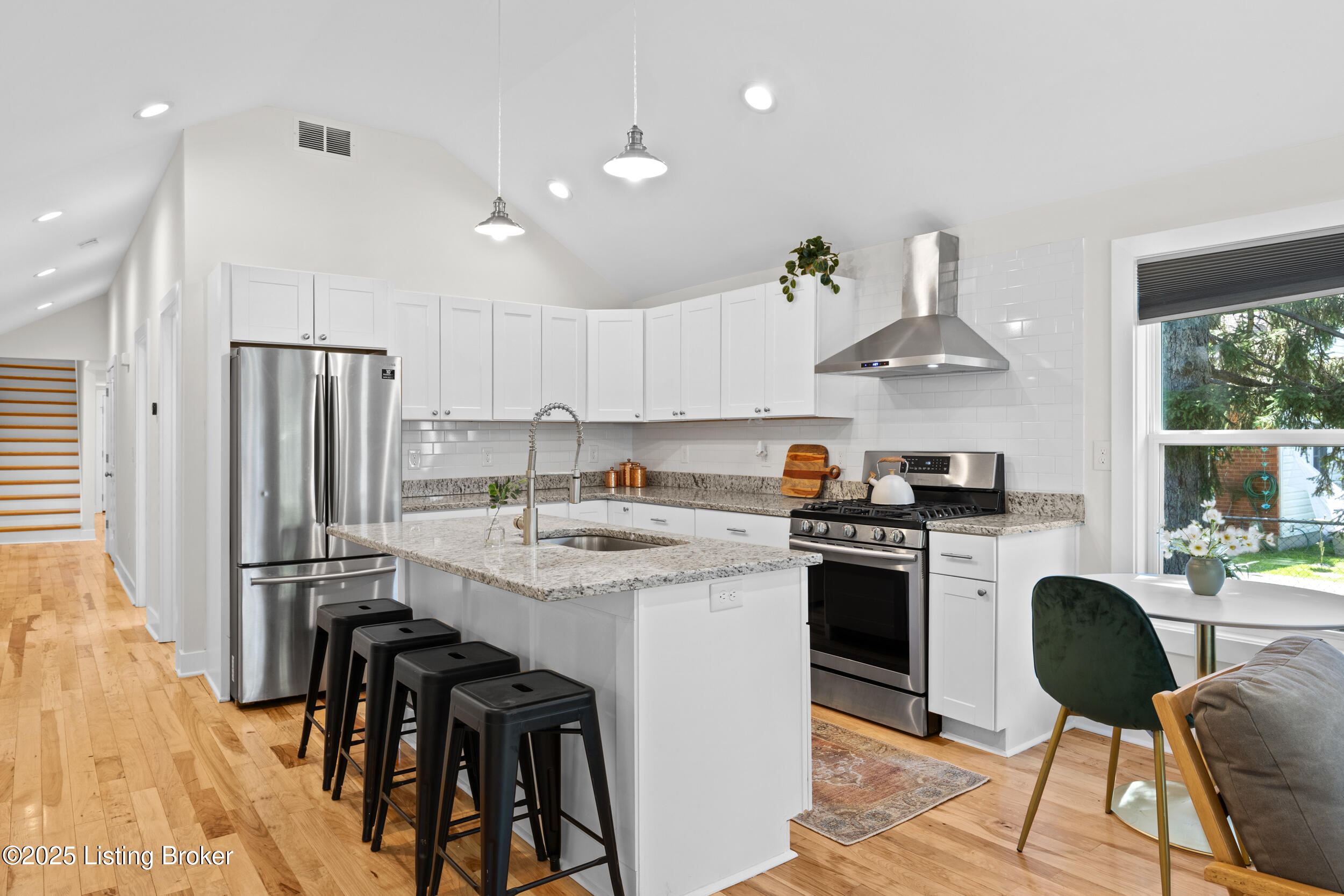 4157 Sherman Ave